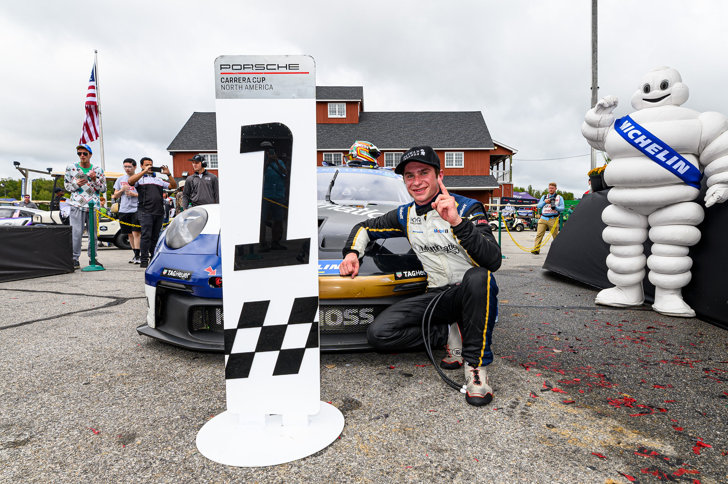 Porsche One-Make Win at VIR Adds to Priaulx Points Gap with Three Rounds to Go.