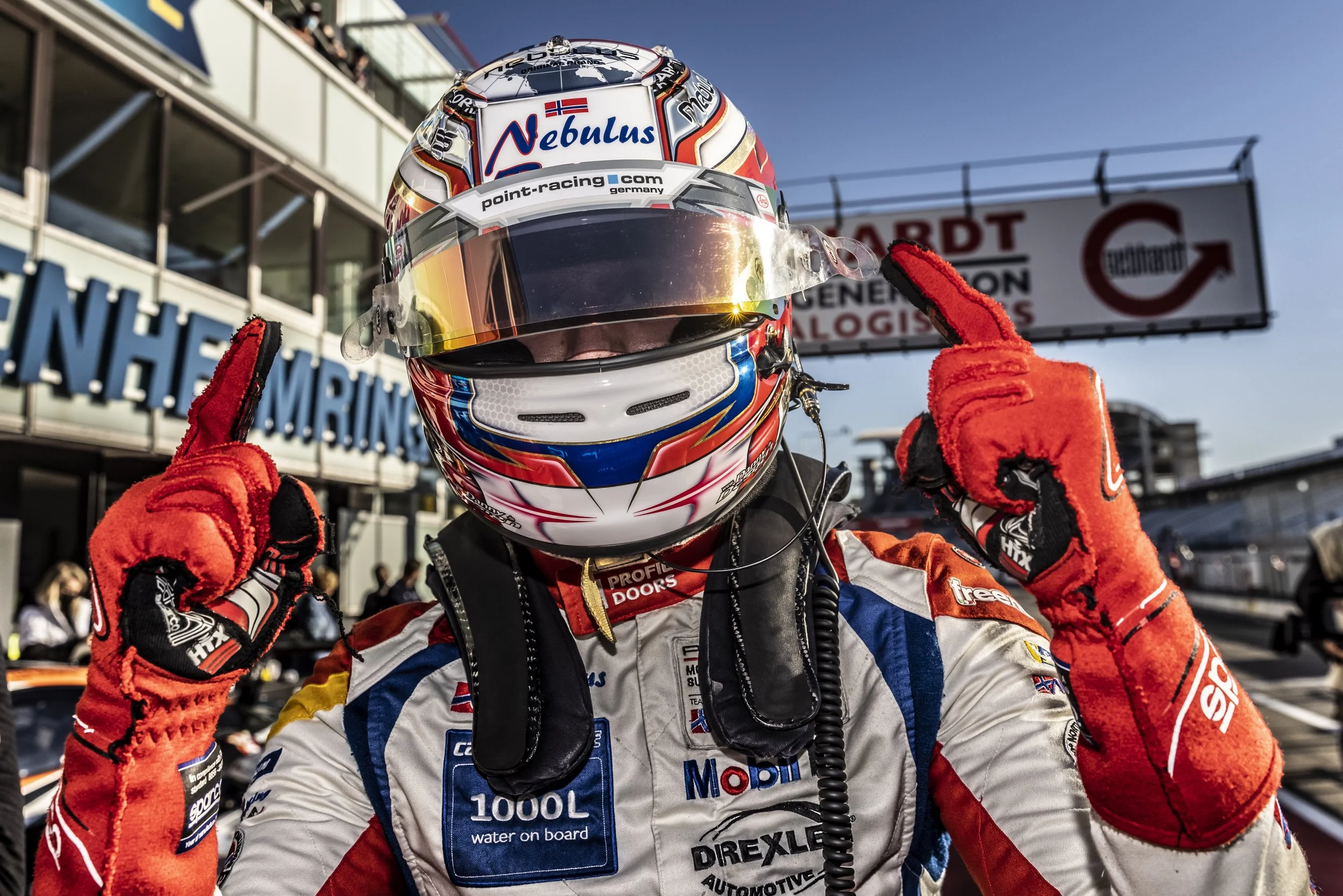 Second win of the season for Köhler, Hartog wins rookie class