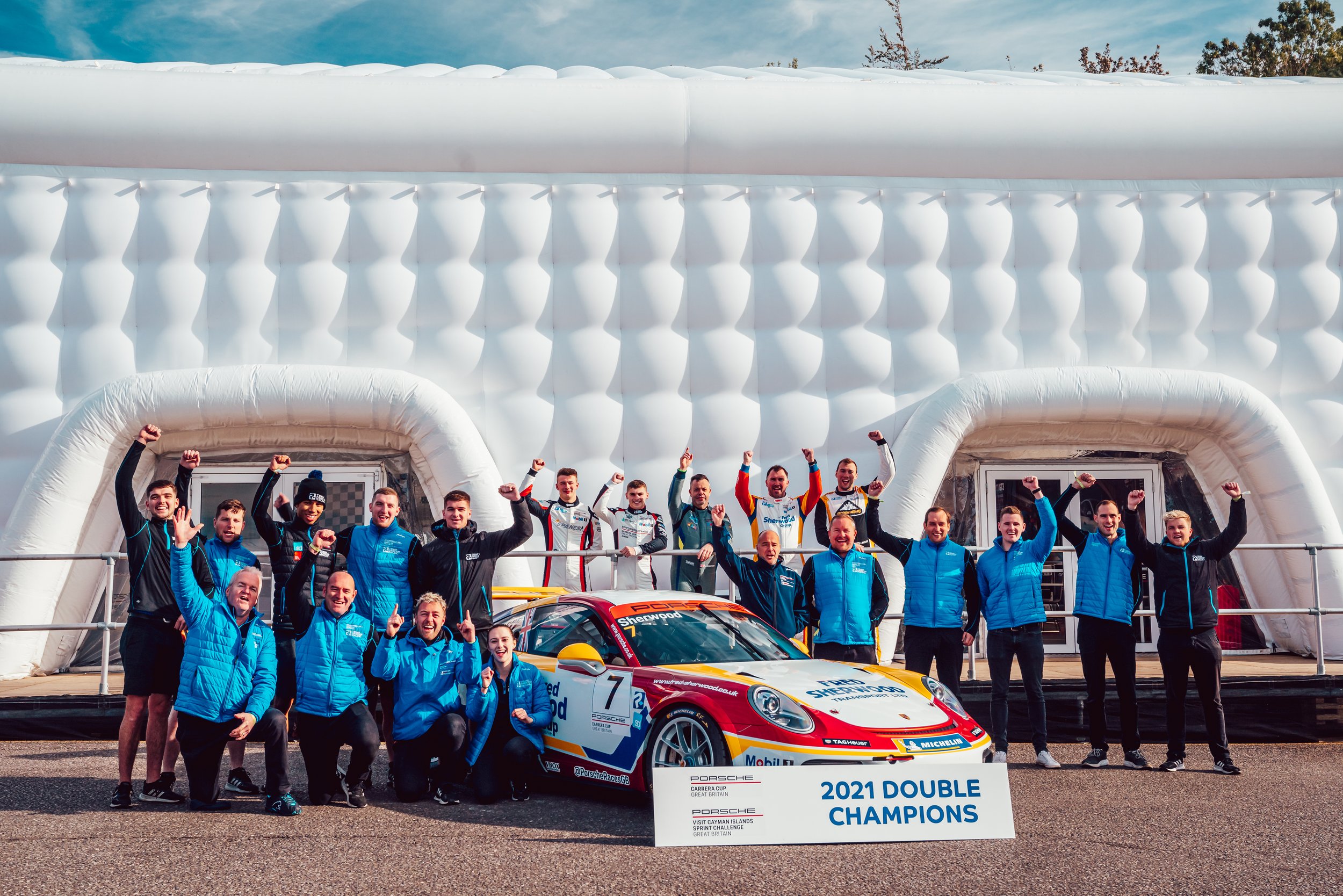 Two more titles for Team Parker Racing as Ratcliffe and Sherwood finish on top