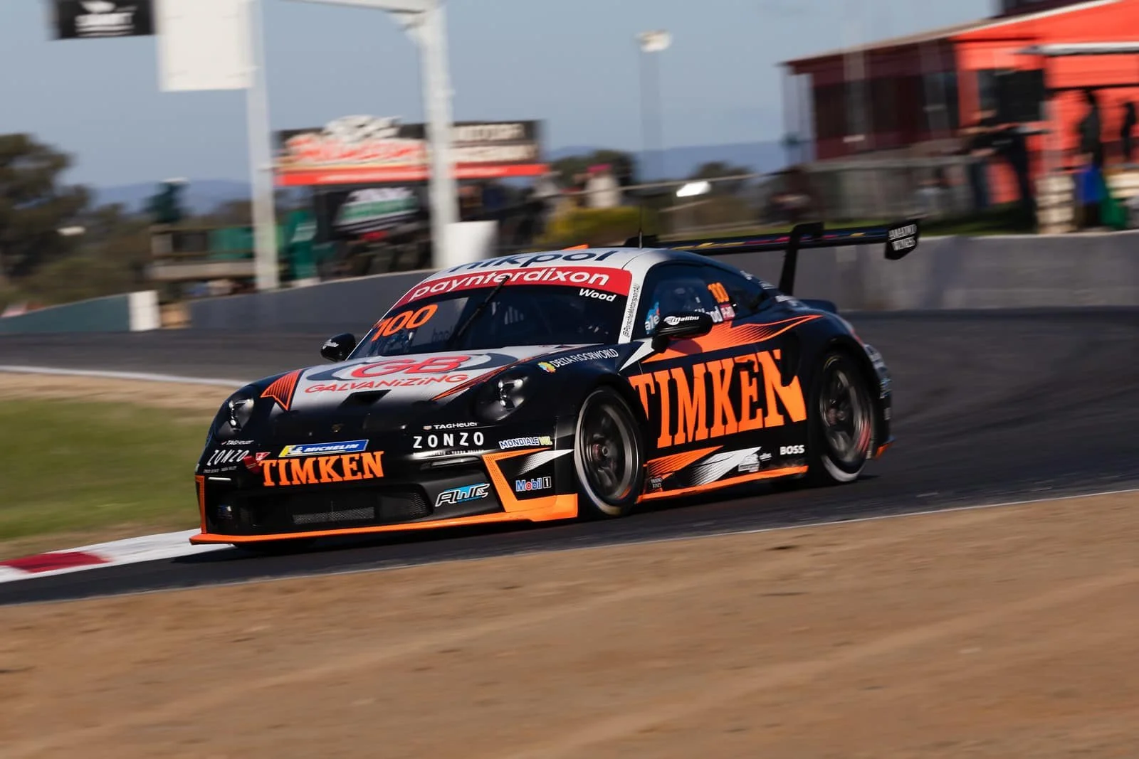 Wood impresses as EBM shows promising pace