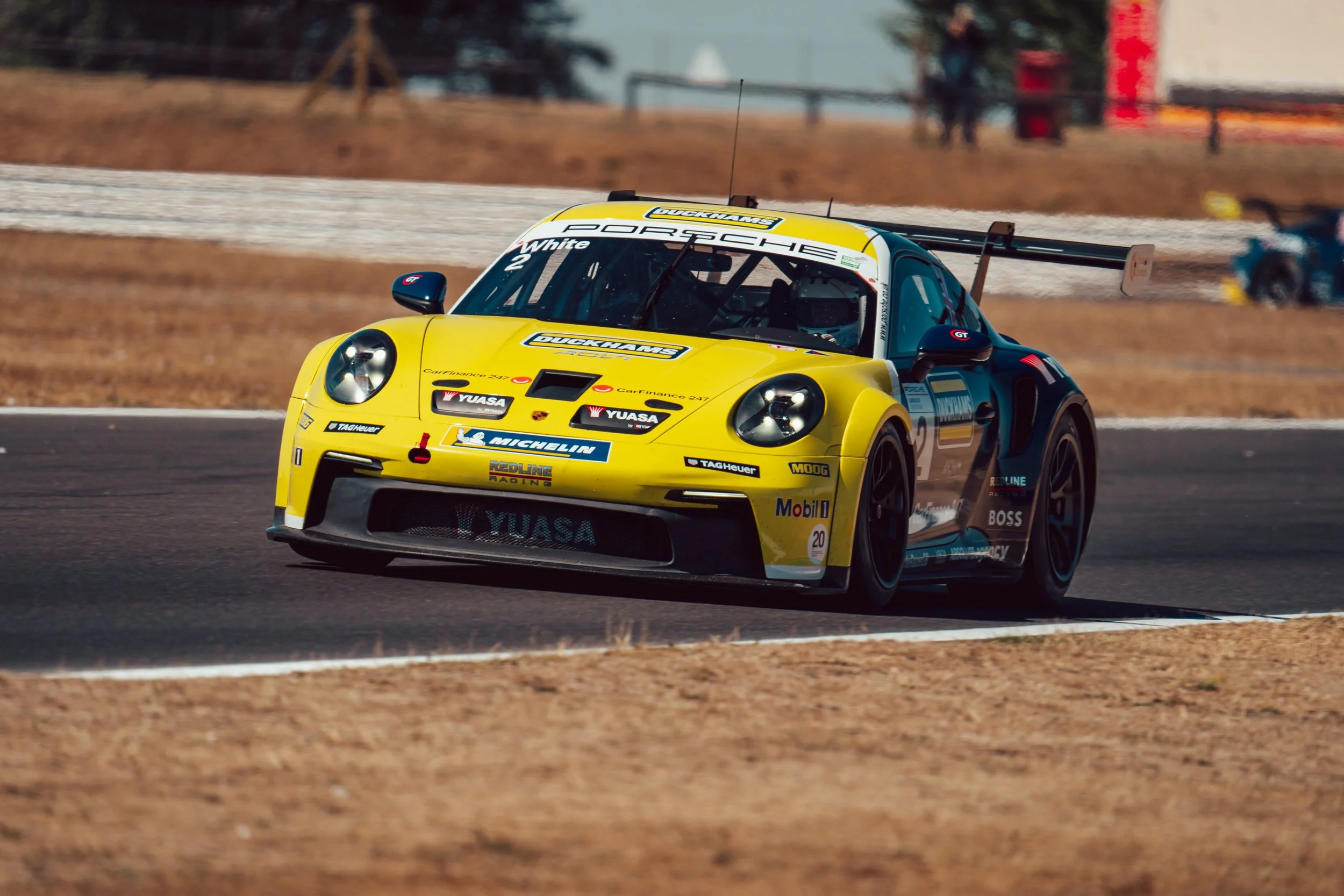 Tough weekend for Duckhams Yuasa Racing with Redline on hot visit to Snetterton