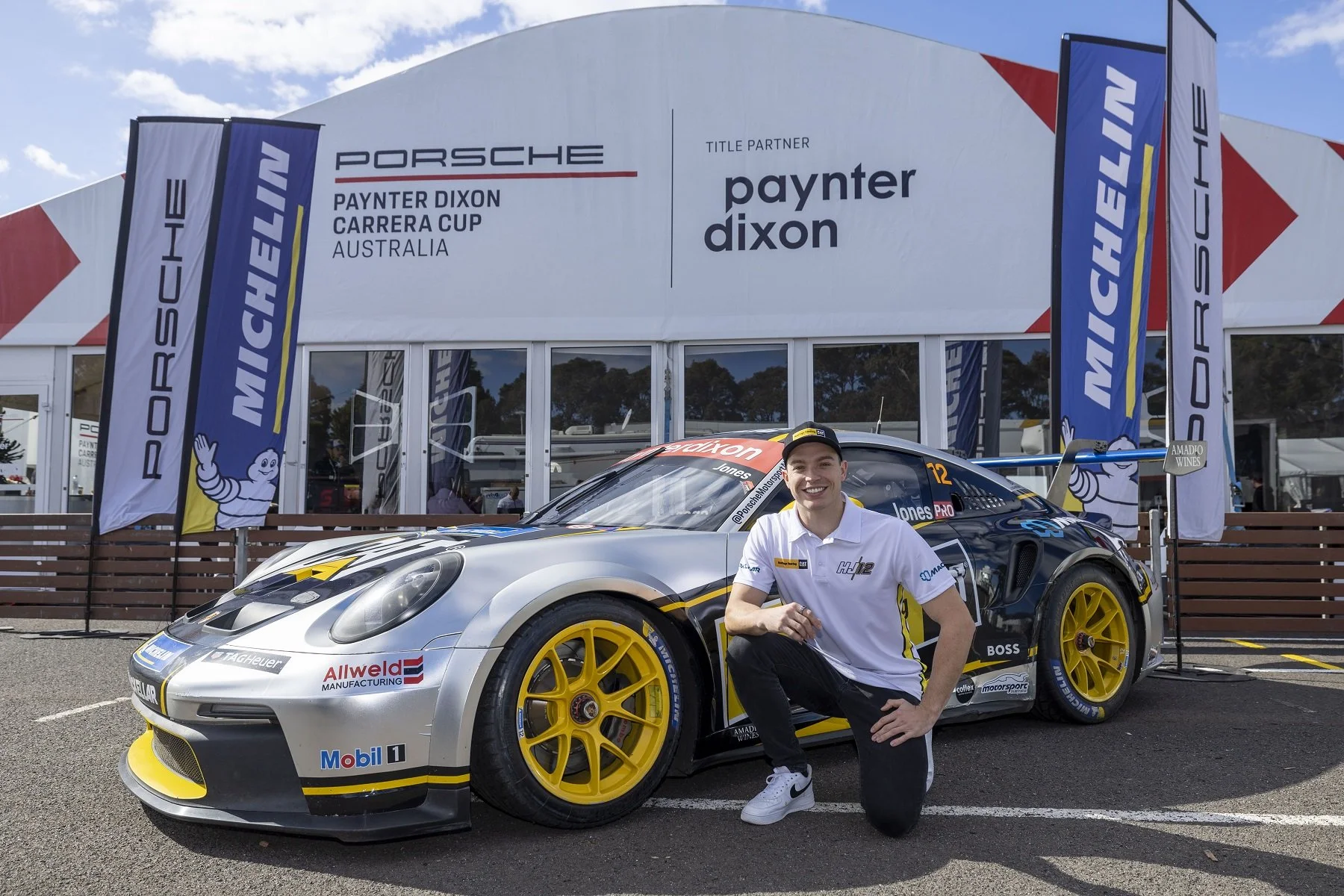 Harri Jones crowned 2022 Porsche Michelin Junior Champion