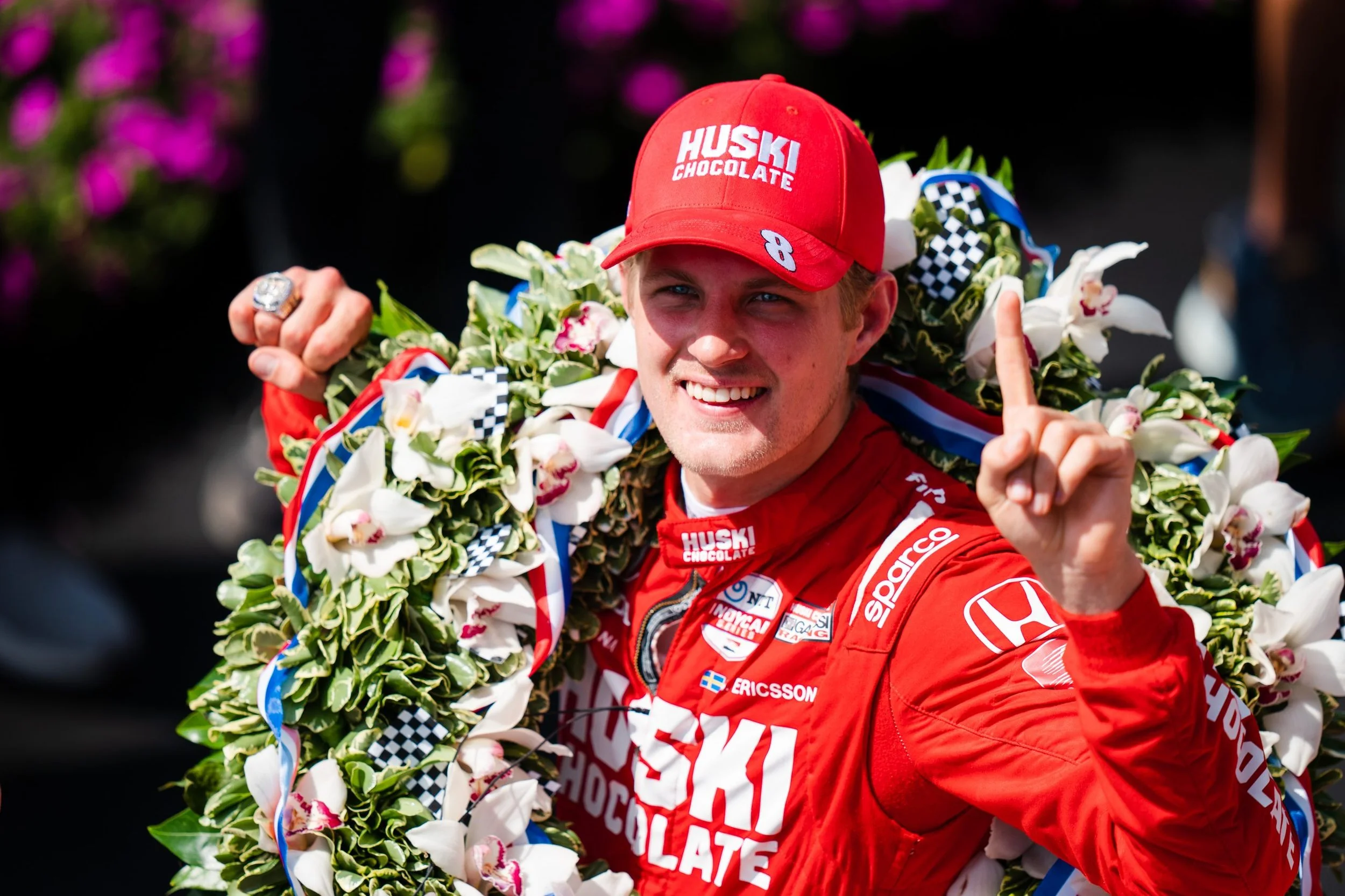 Indy 500 winner Marcus Ericsson guest driver in the Swedish Championship final!