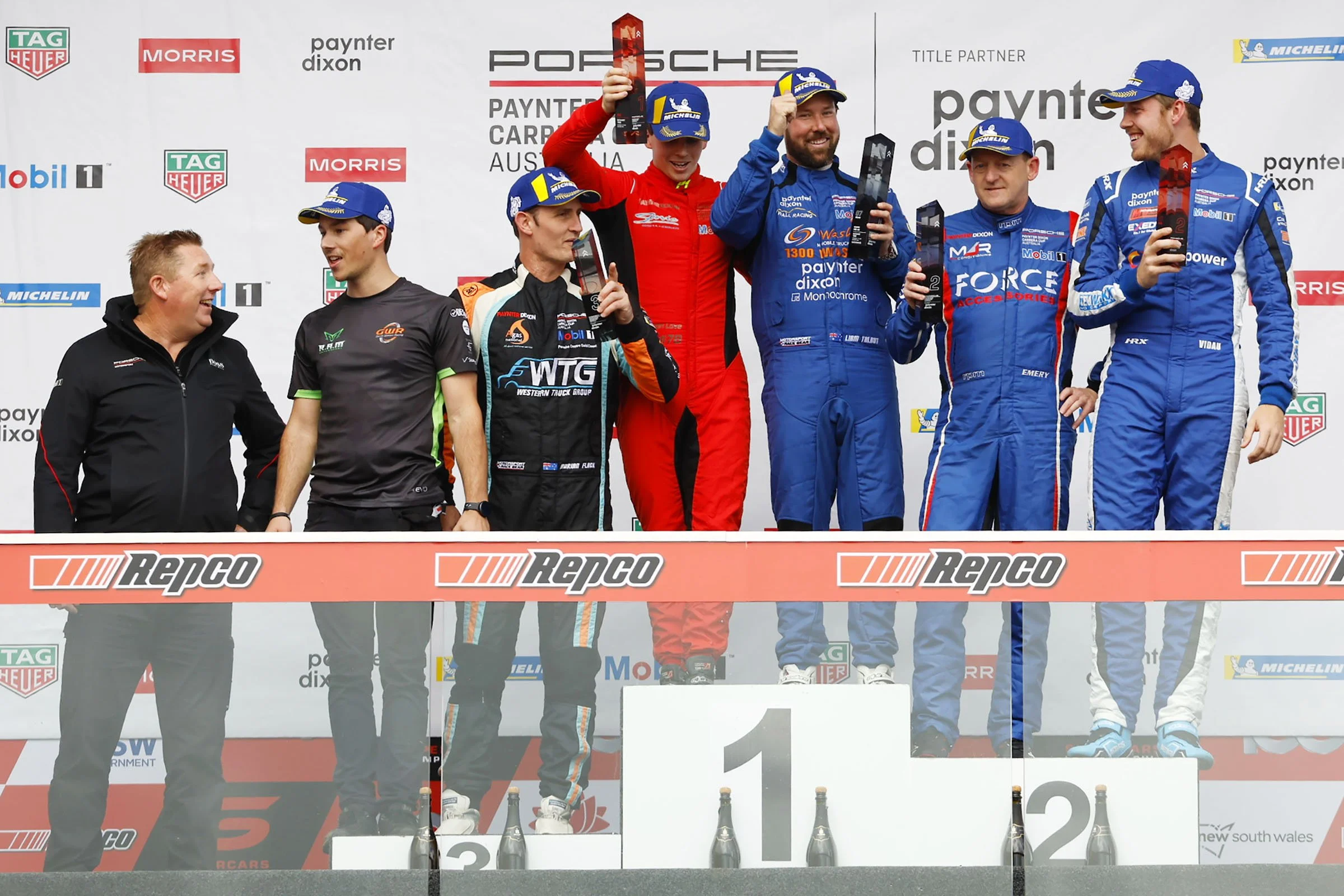 Love, Talbot take shortened Bathurst round as title battles go to Gold Coast finale'