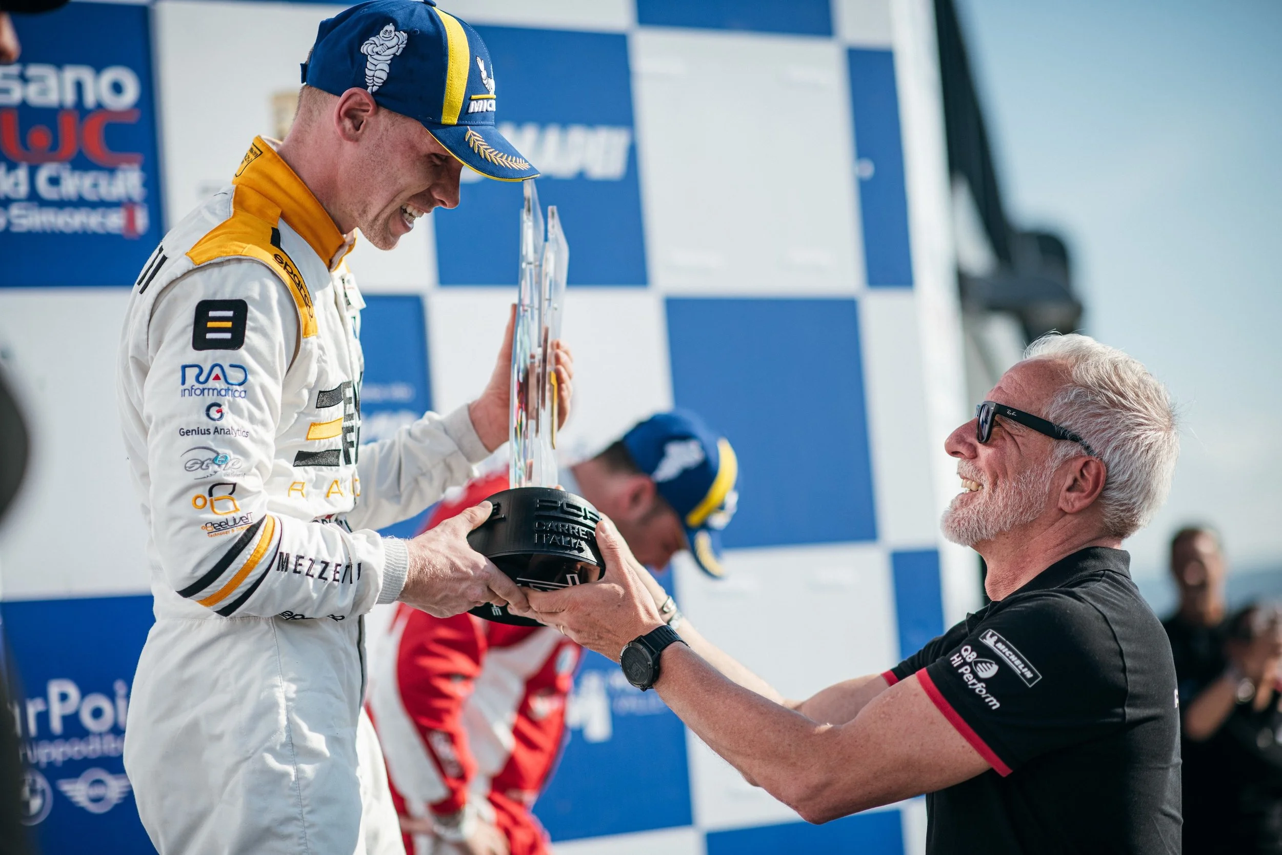 Porsche Carrera Cup Italia, Ten Voorde dominates Saturday at Misano