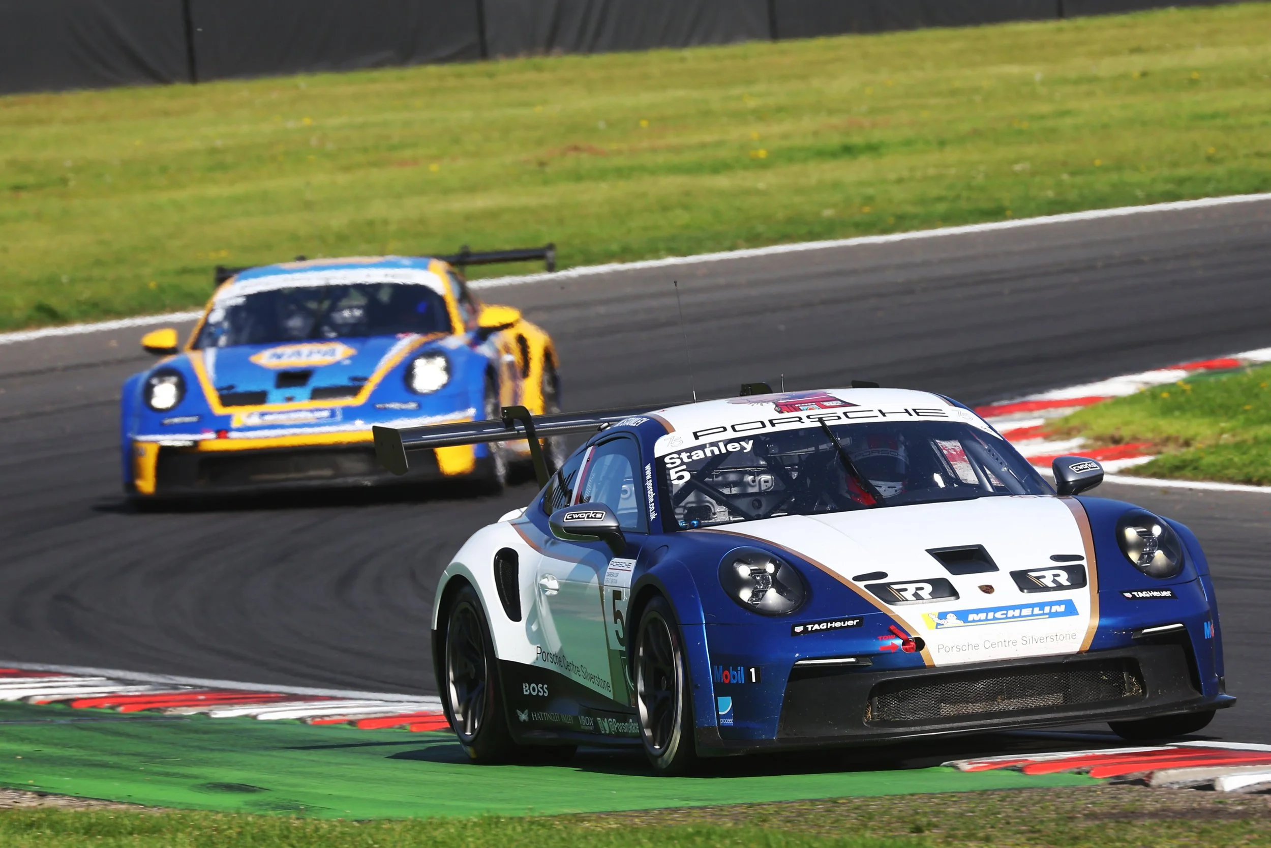Richardson Racing maintains winning run at Brands Hatch
