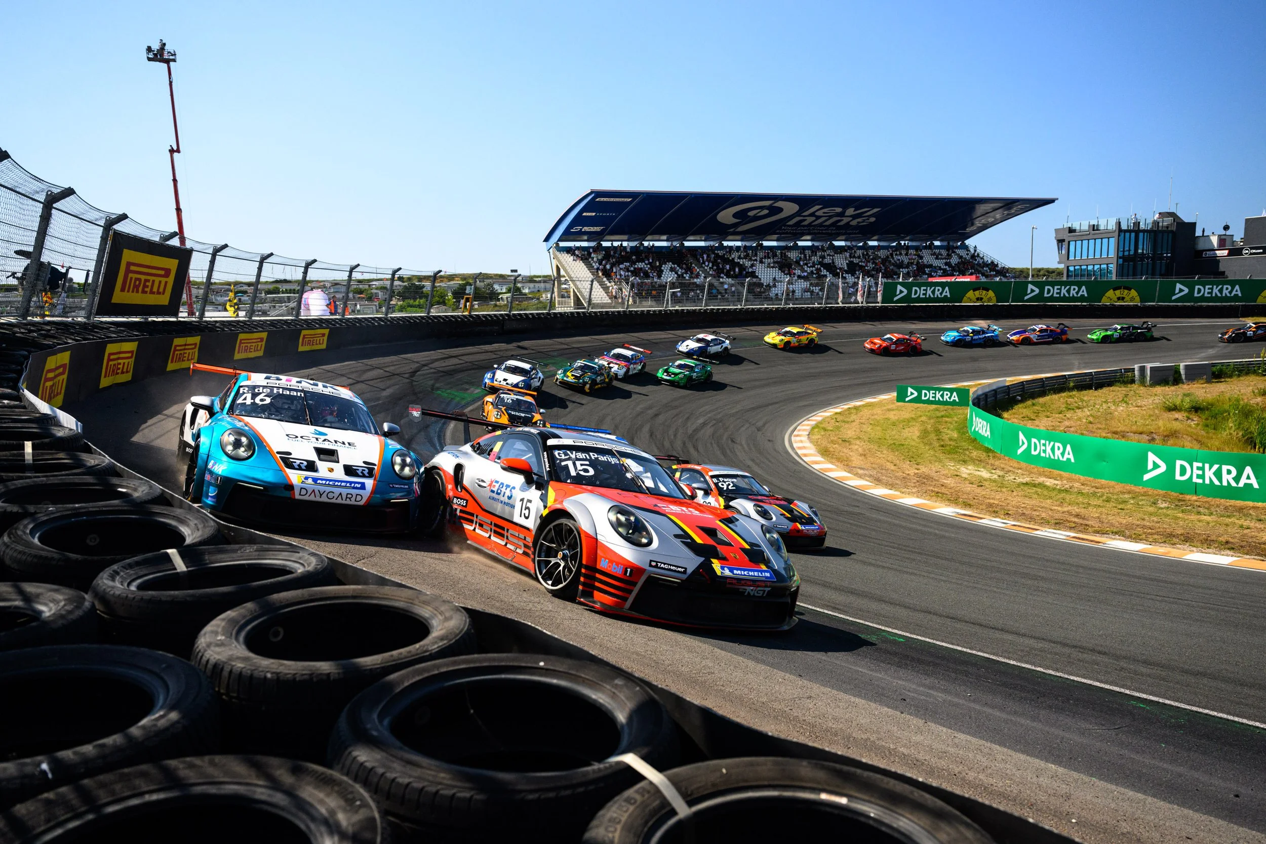 Robert De Haan and Ariel Levi triumph in front of 24,000 spectators on the Dutch North Sea coast