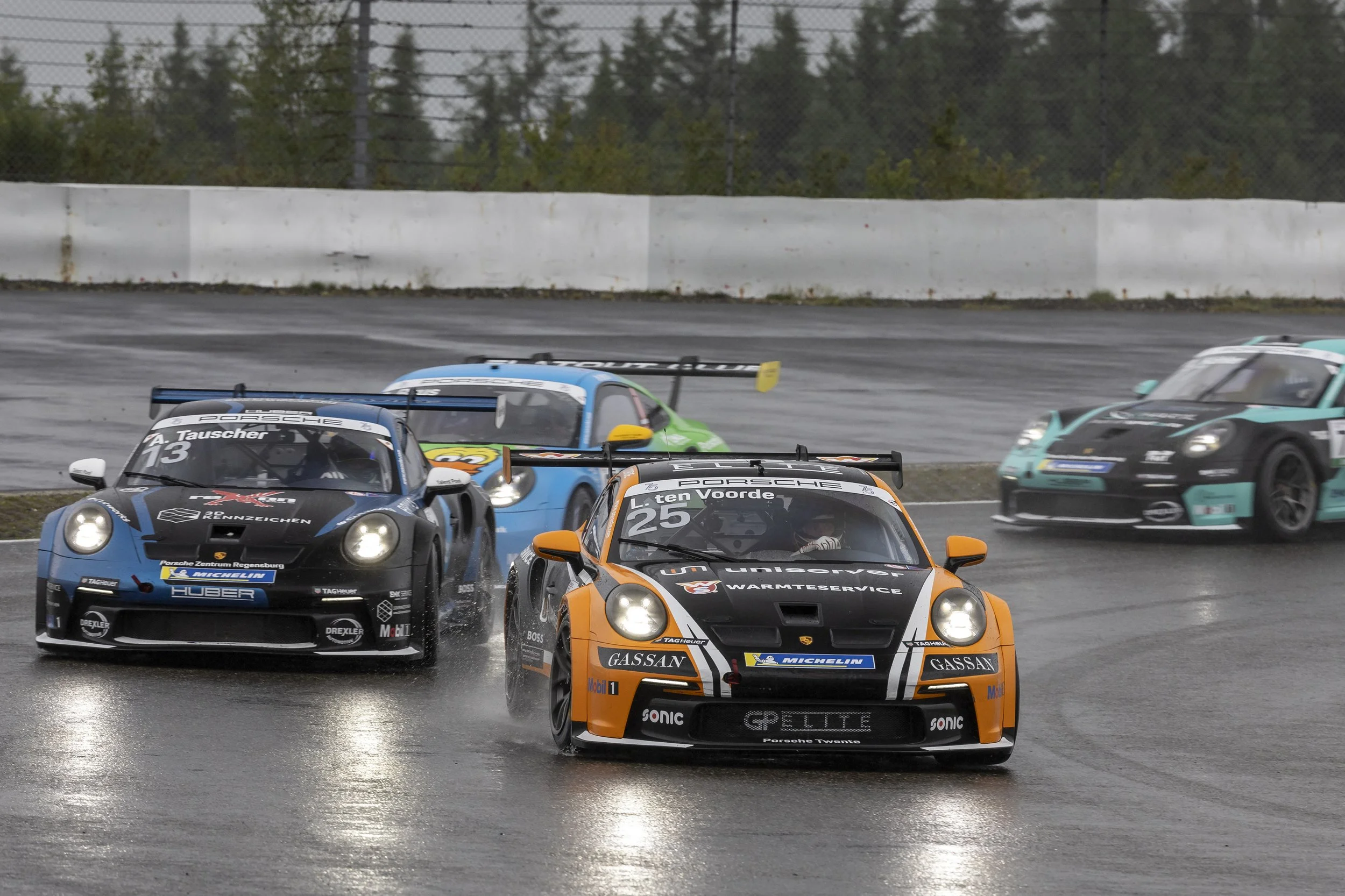 Larry ten Voorde wins rain race in the Eifel