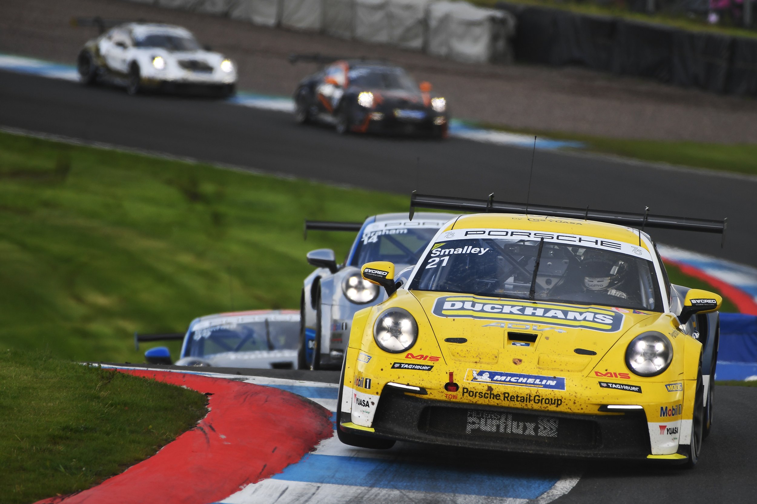 Duckhams Yuasa Racing continues push for double Porsche title success