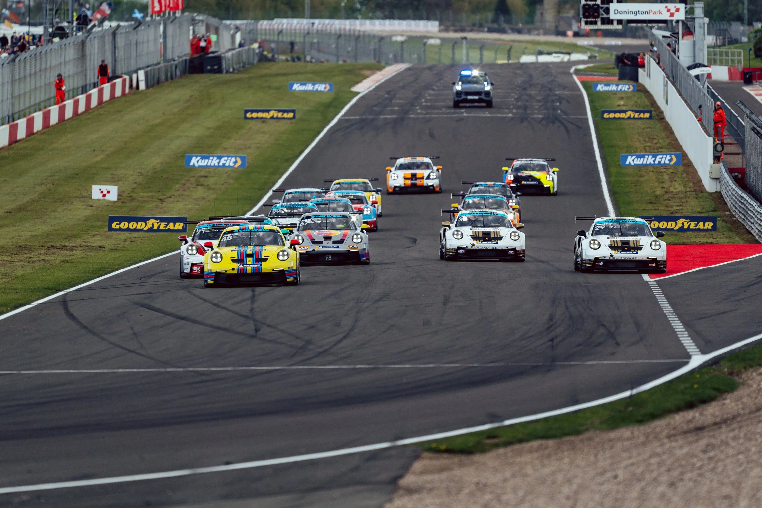 Callum Voisin wins on debut as Porsche Junior