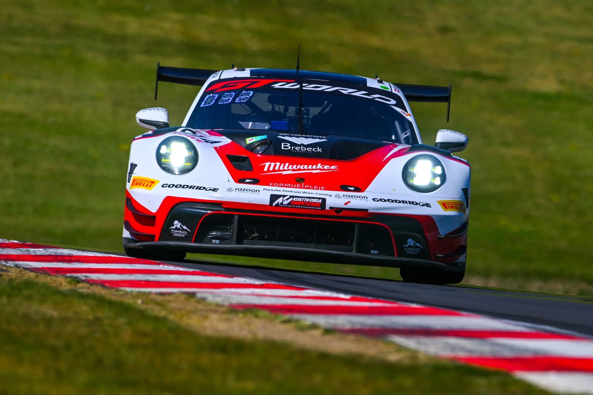 Good pace from razoon – more than racing goes unrewarded
