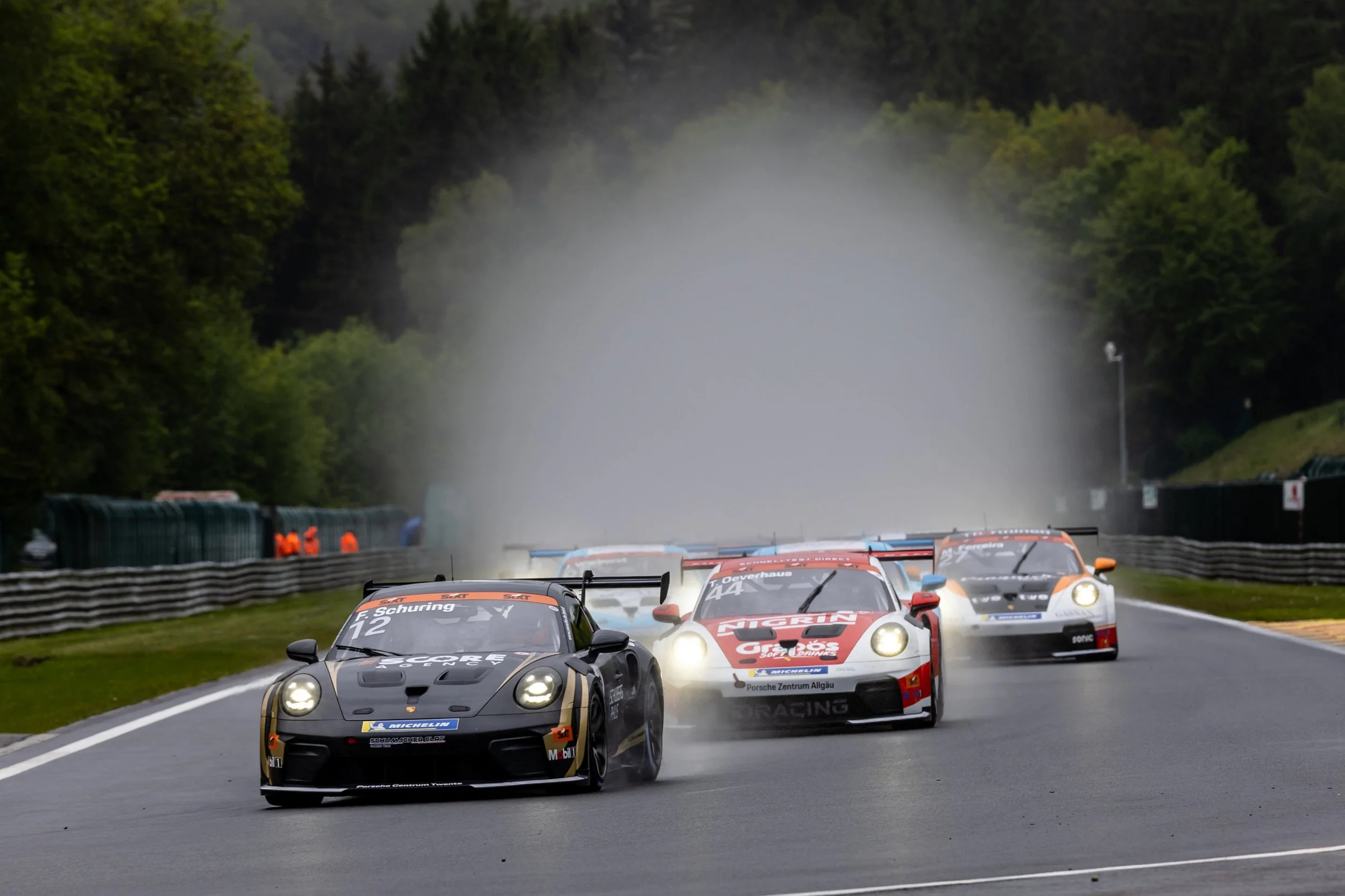 Top weekend with two wins for Porsche Junior Schuring