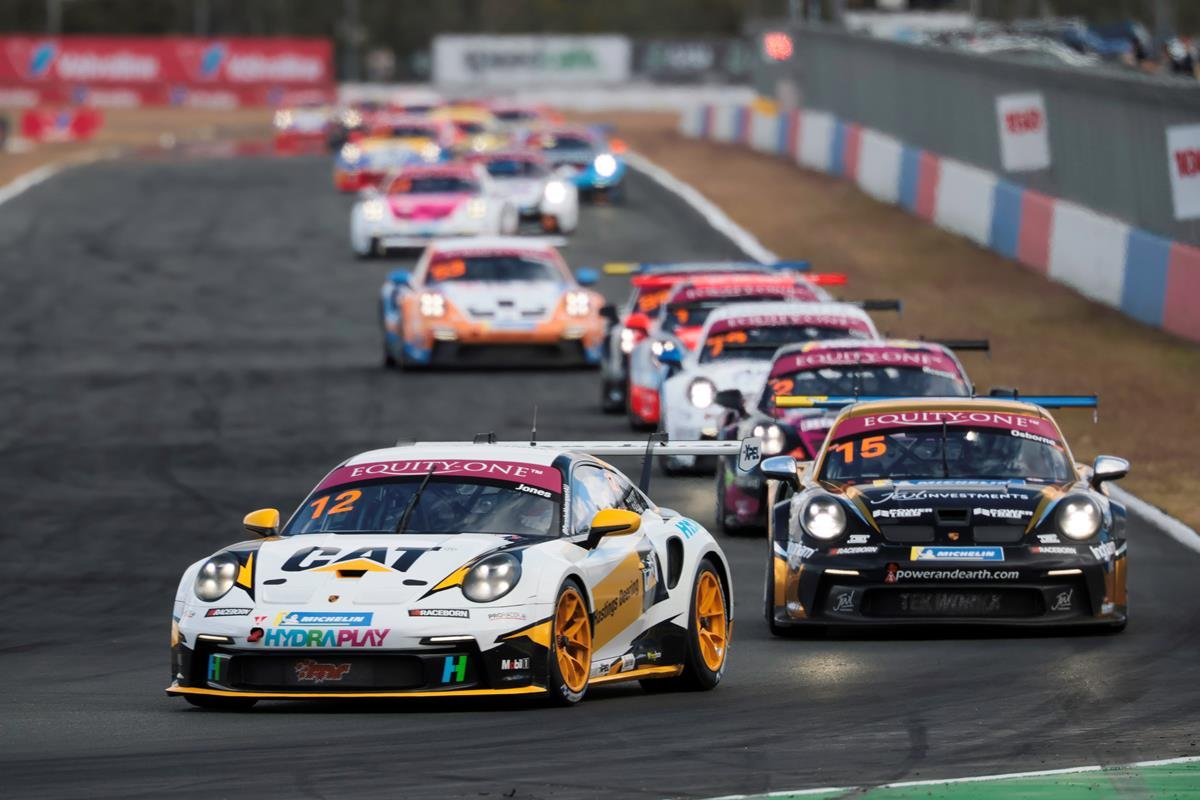 Jones dominates at QR