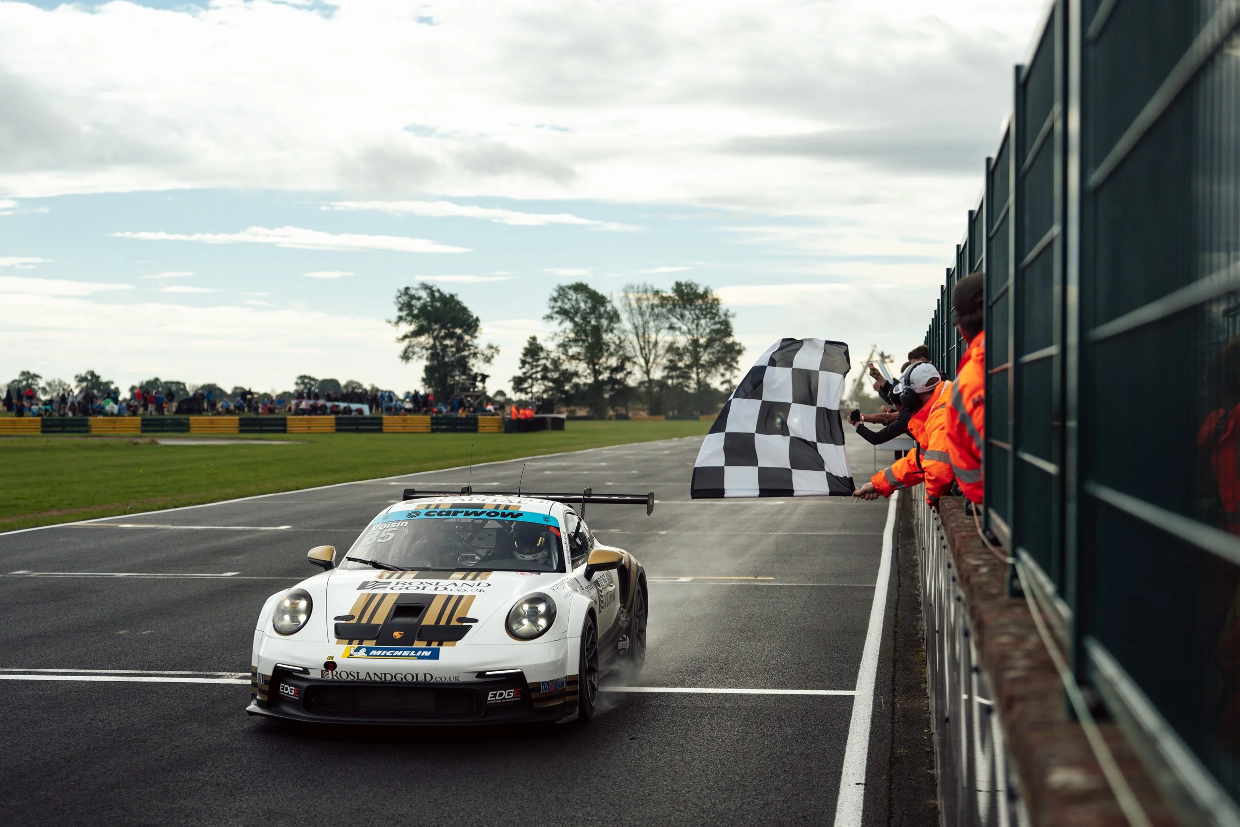 Voisin and Smith share glory at Croft