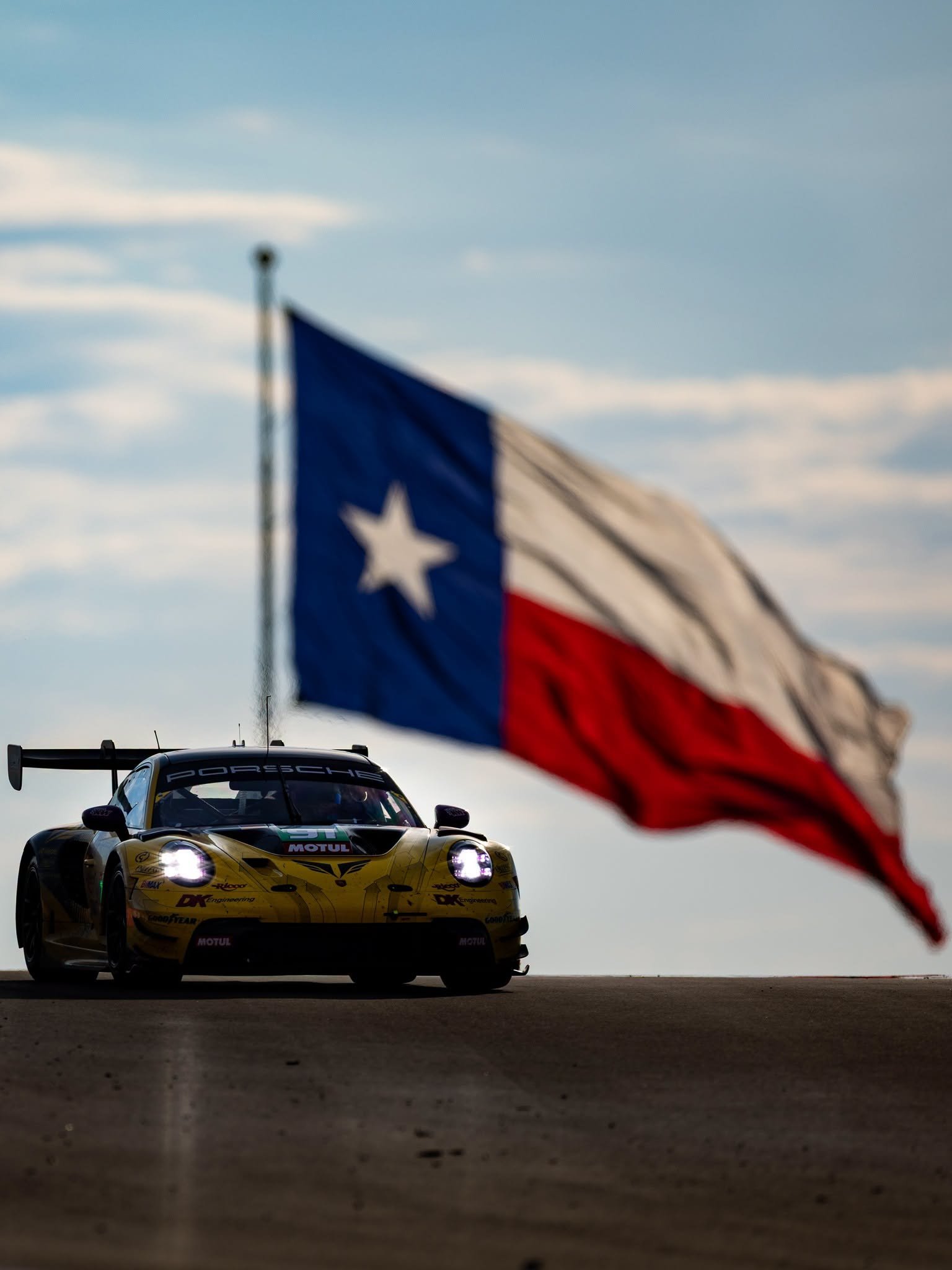 First podium finish in the FIA WEC for Manthey