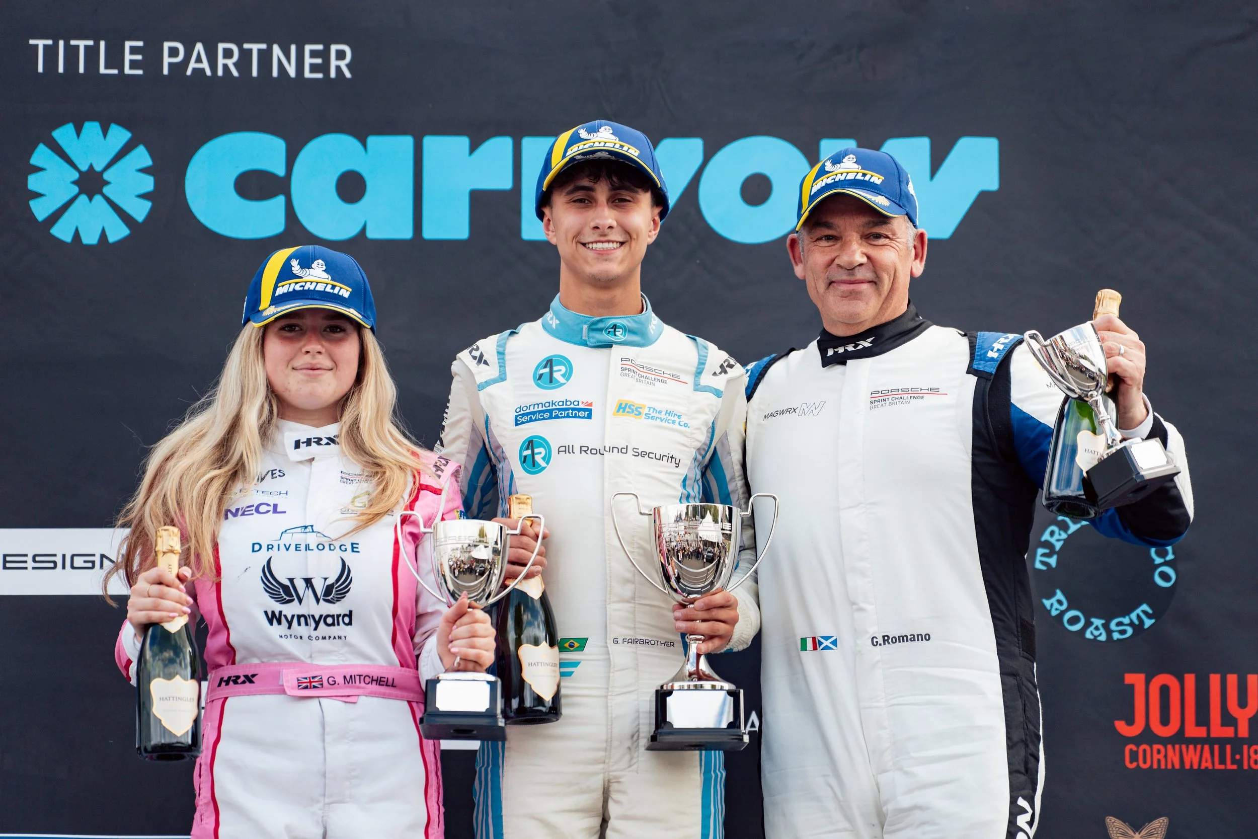 Joe Marshall crowned 2026 Porsche Carwow Sprint Challenge GB champion