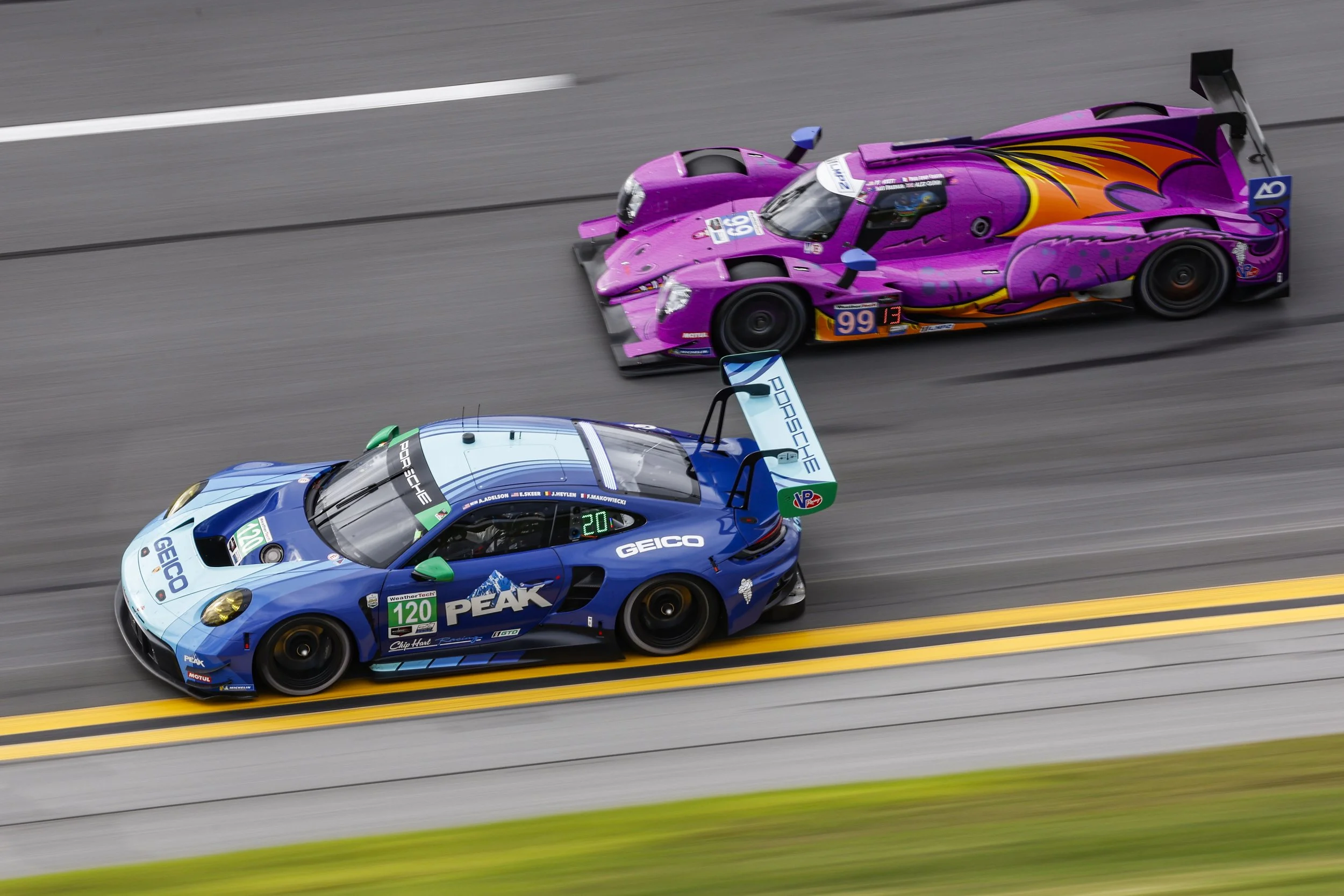 First Look: ‘Chip Hart Racing’ Porsche at Rolex 24 At Daytona ...