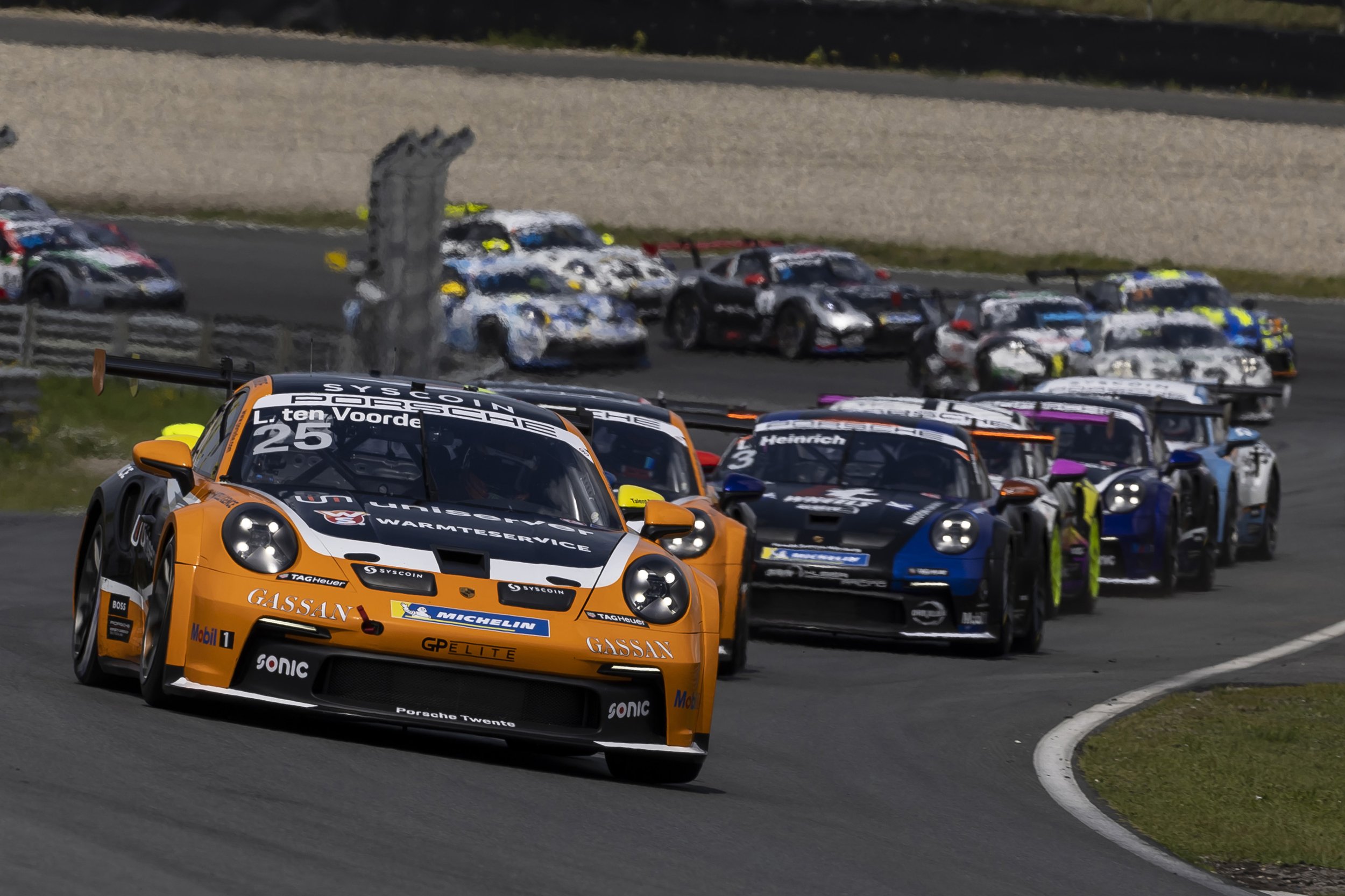 Home win for ten Voorde, Heinrich leads the series at mid-season ...
