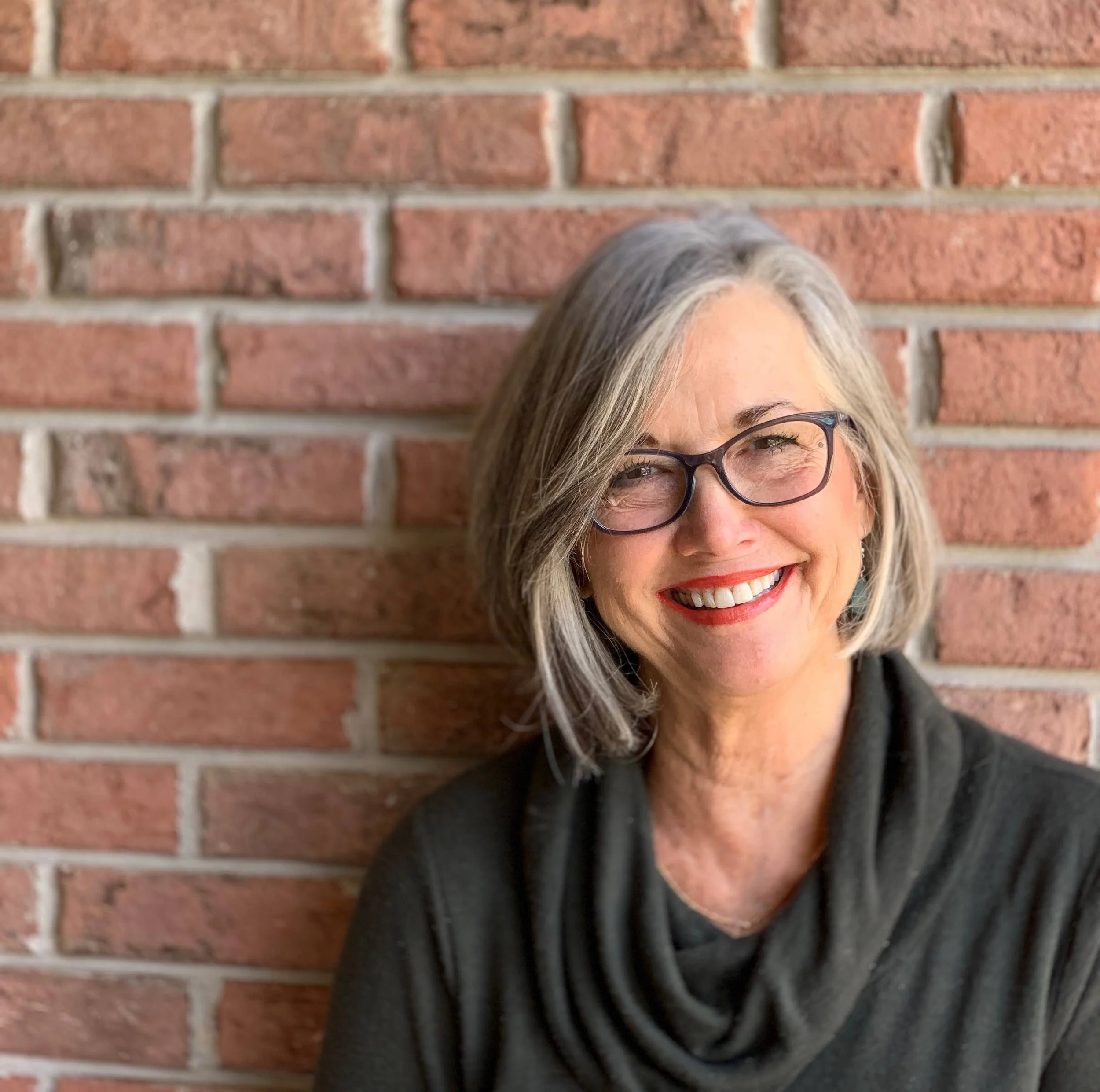 Guina G. Bixler, CCE (BFW), Birth Story Healer (BSM)