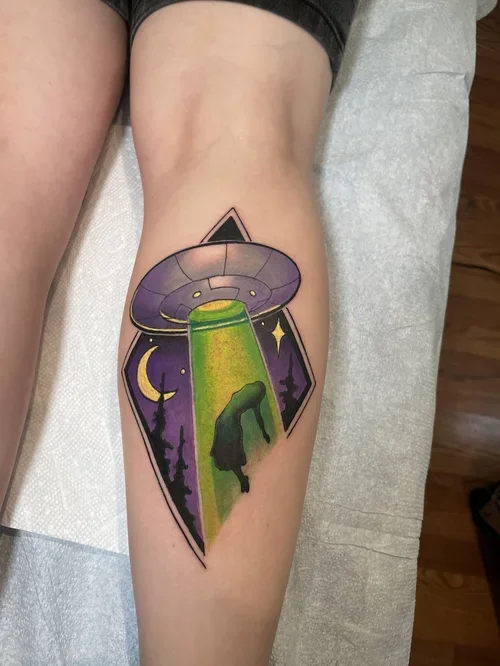 marky-color-ufo-tattoo.webp