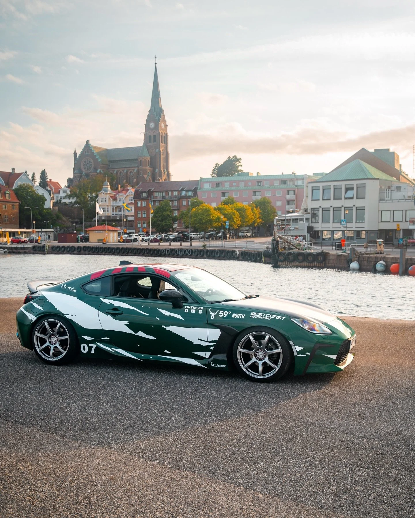 Remembering summer by the ocean 🐚
Owner: @tintin_zk 

-

#toyota #gr86 #jdm #sportscar #86squad