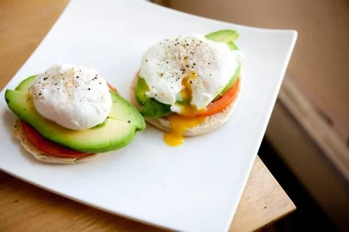 Avocado Eggs Benedict