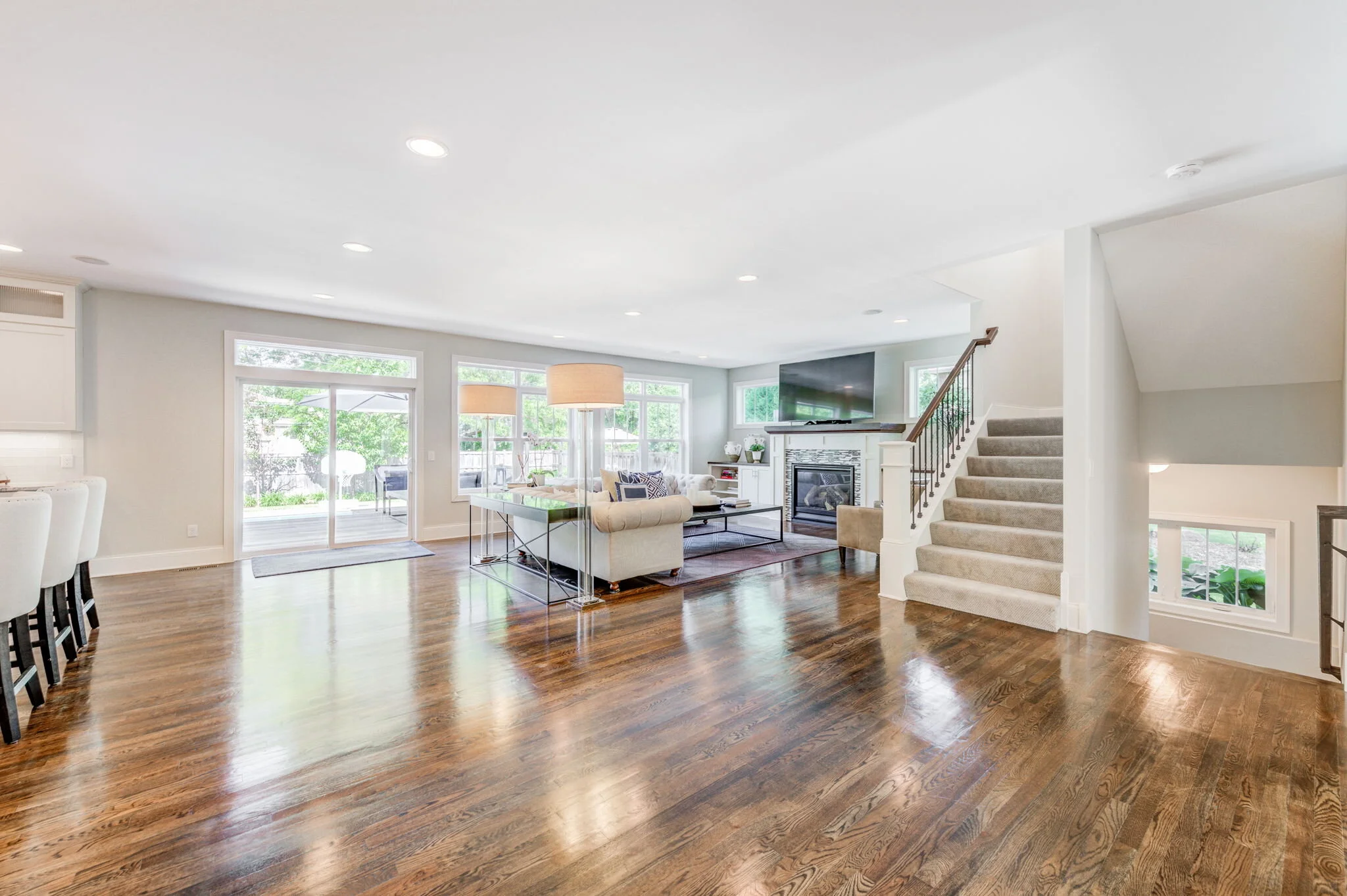 6336+Mildred+Ave+Edina-2-large-Living+Room.jpg