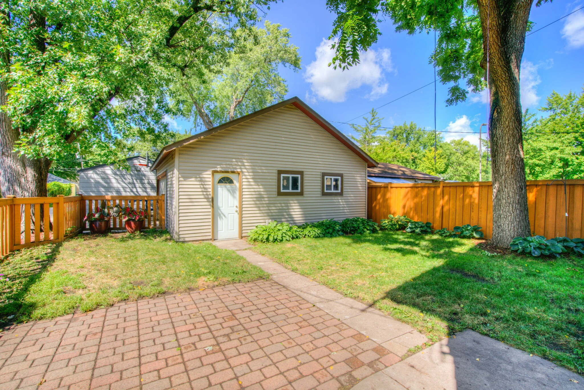 4610+42nd+Ave+S+Minneapolis-23-large-Backyard.jpg