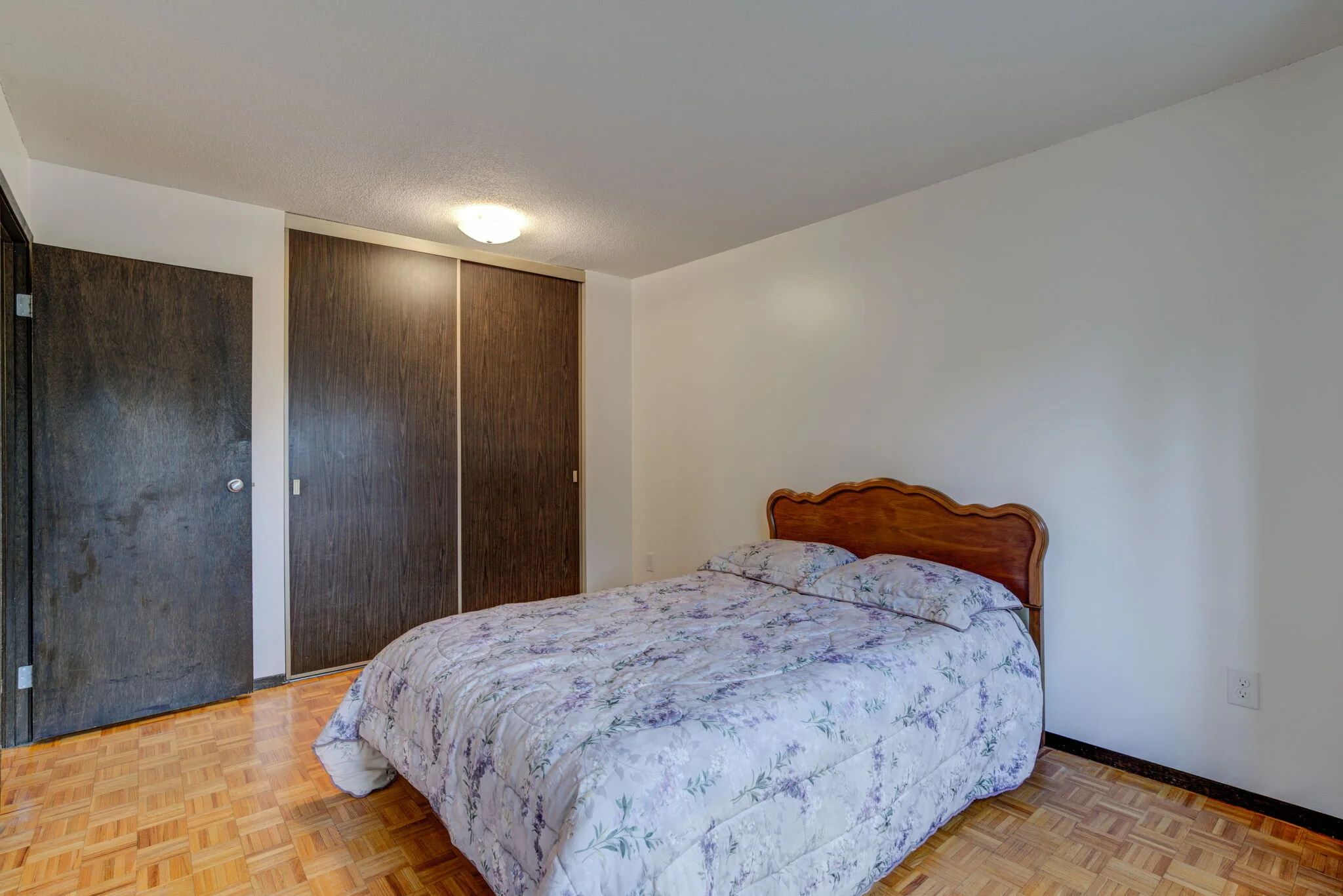 400+Groveland+Ave+%23213+Minneapolis-17-web-Bedroom+2.jpg