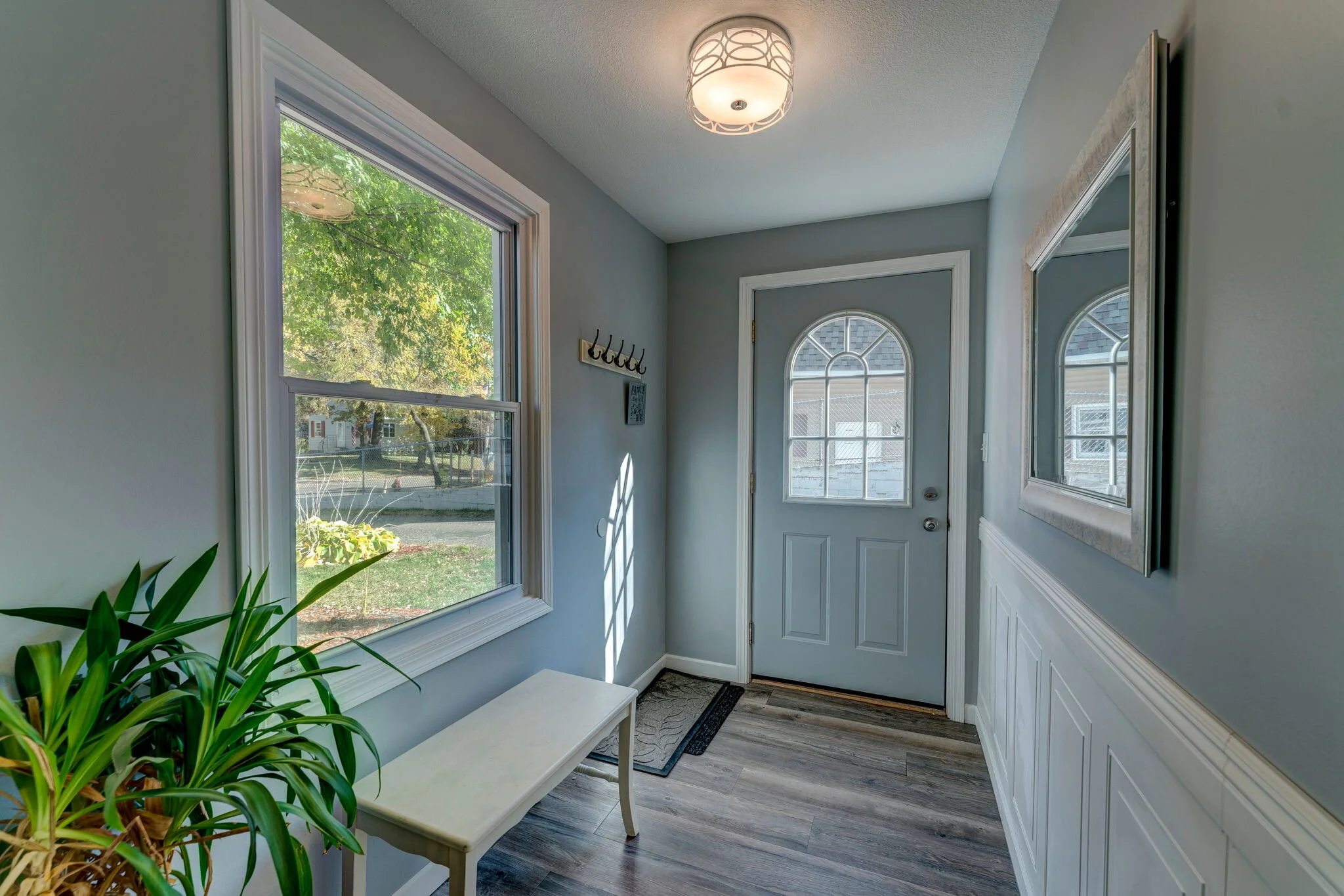 301+Kindross+Willernie-5-large-Entryway.jpg