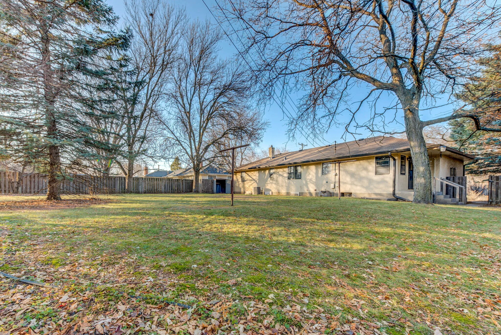 354+County+Road+B2+W+Roseville-24-large-Back+of+House.jpg
