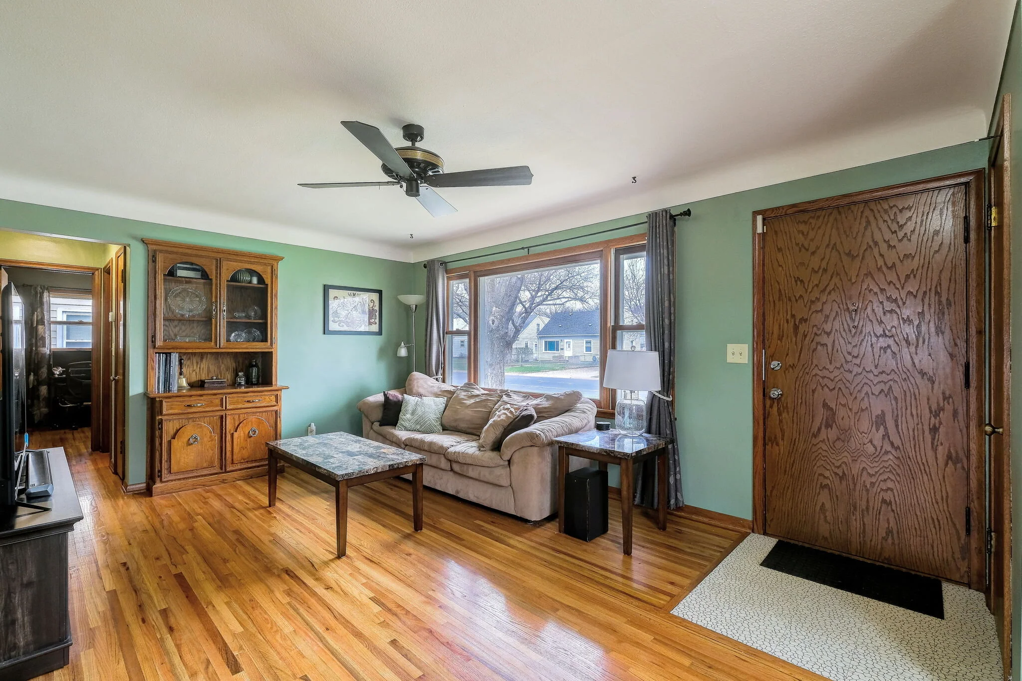 web_3-print-Living room (1)_update.jpg