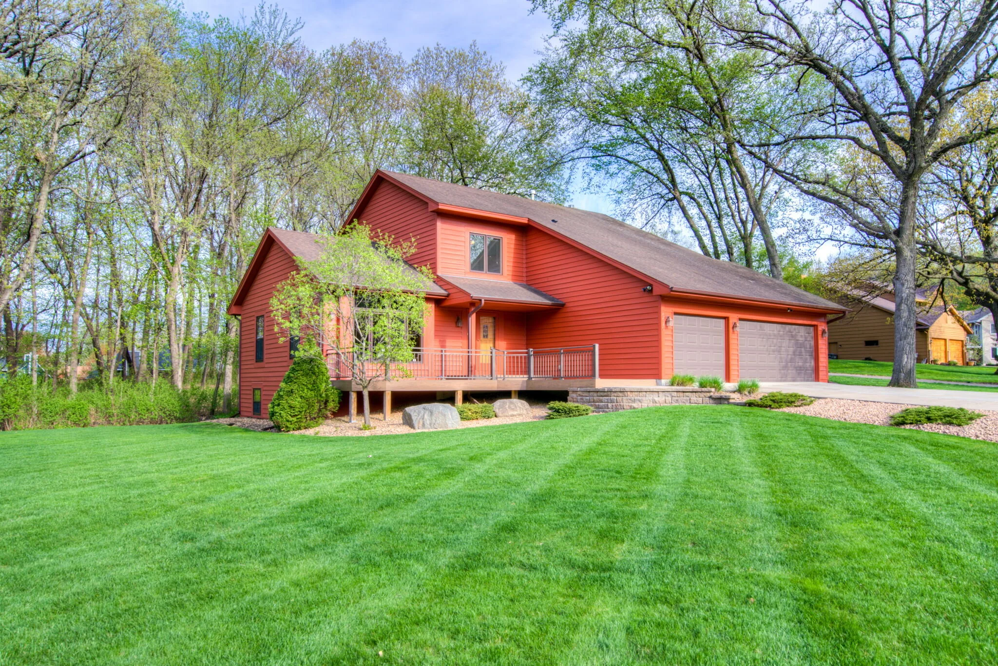 Prime Eden Prairie location on .48 acre lot