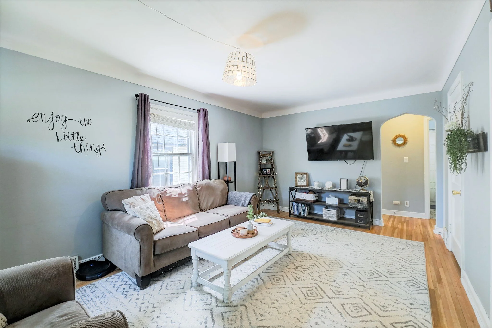 web_Living room (1) (1).jpg