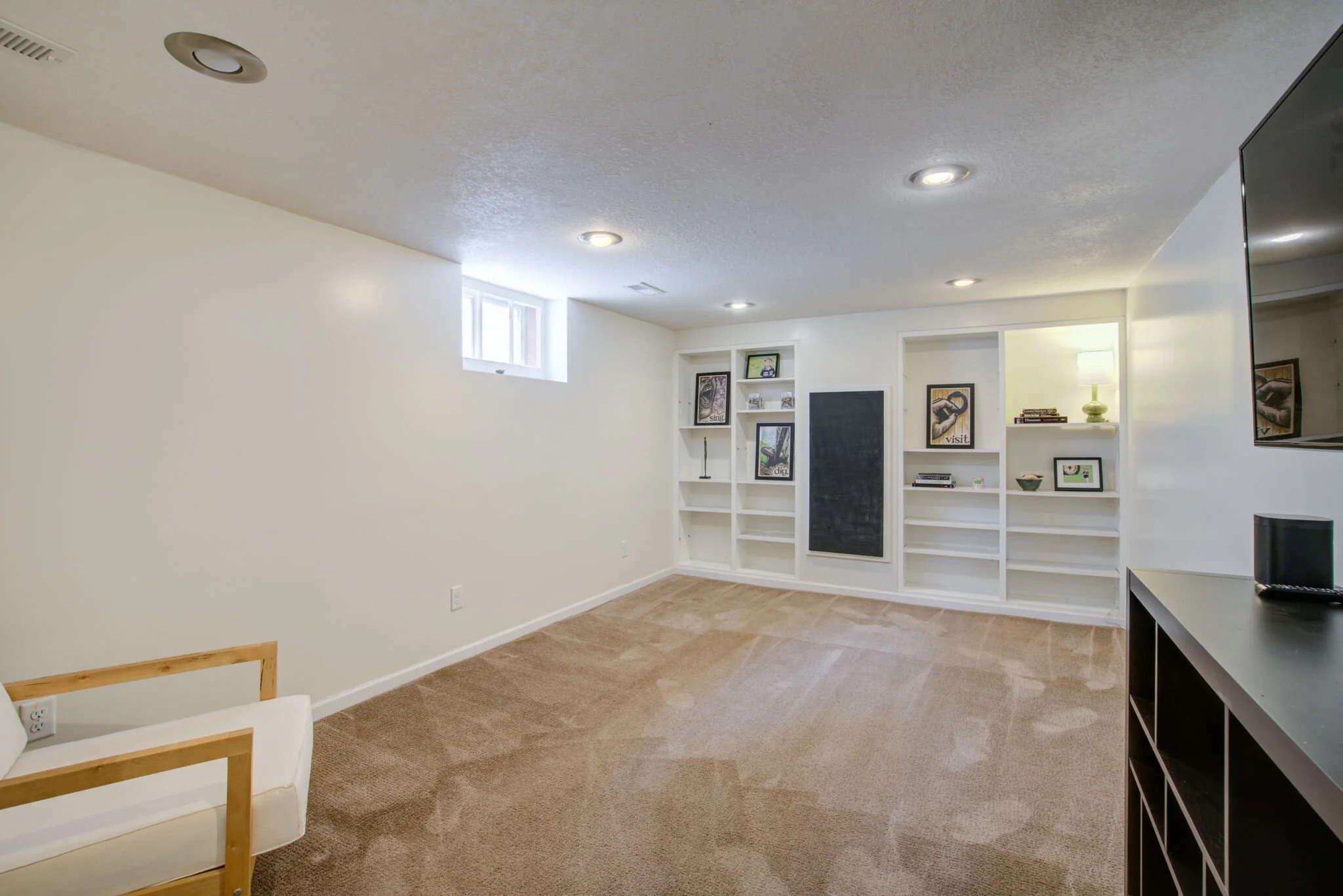 web_Family Room 1.jpg