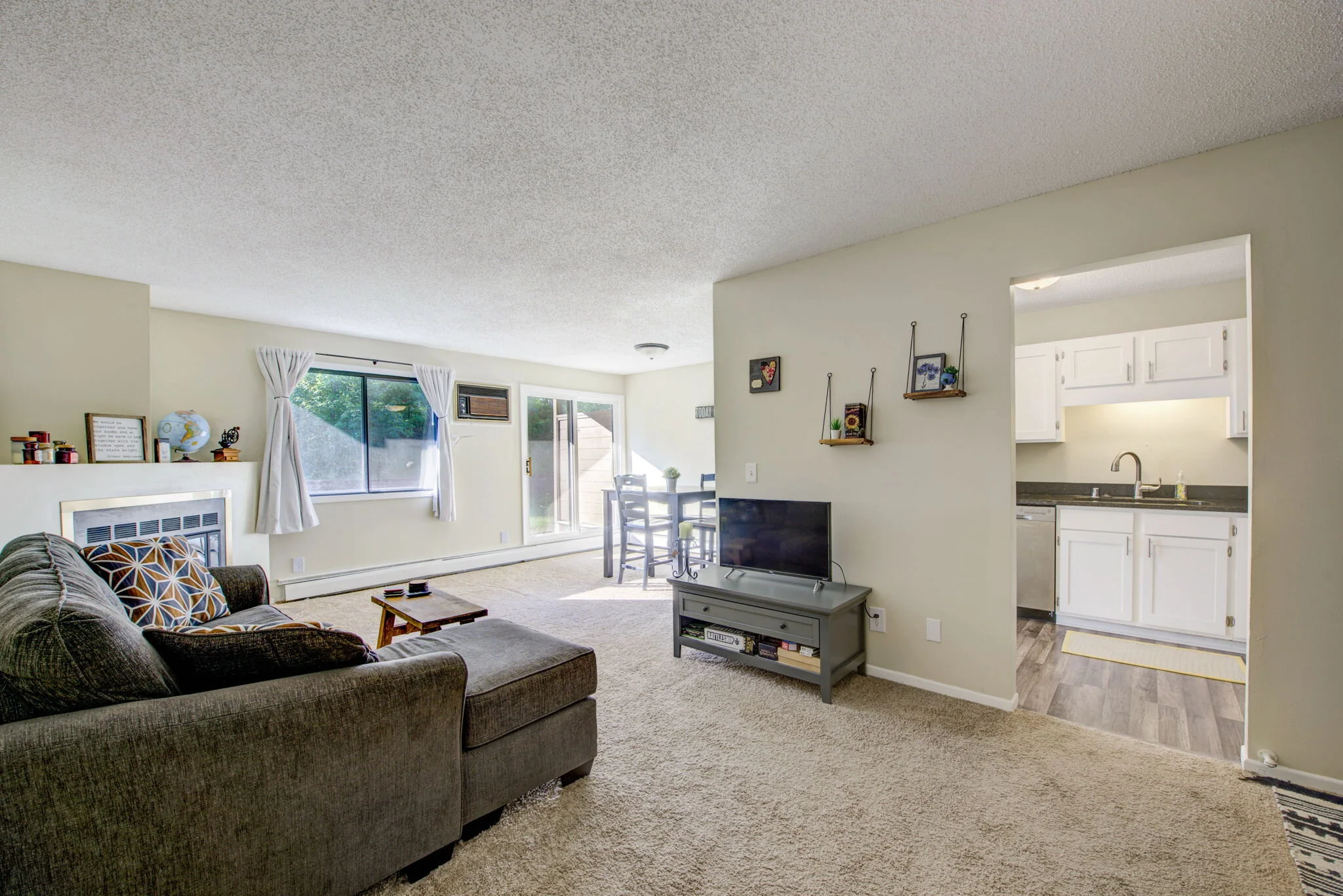 web_Living room 5.jpg