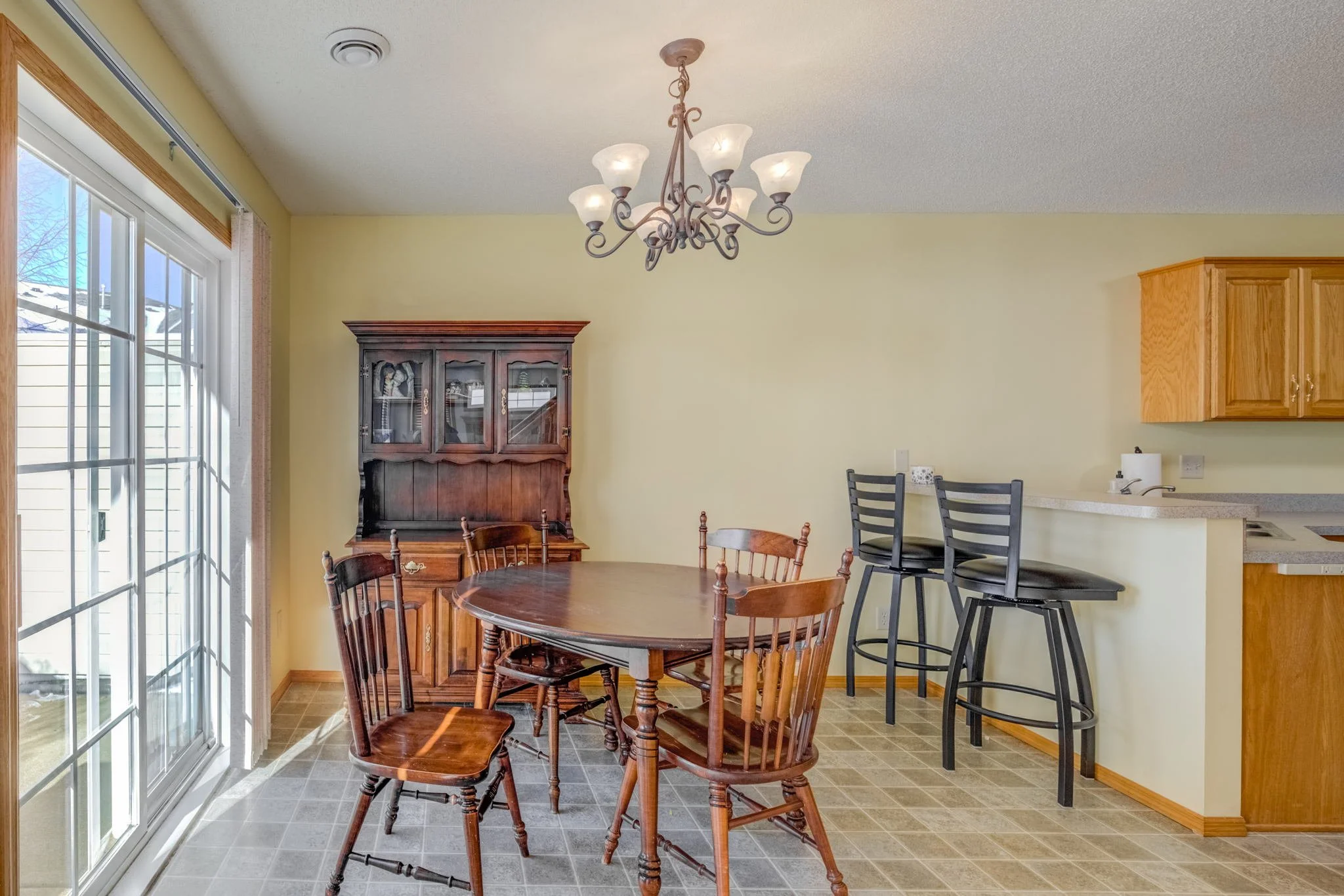 web_Dining area-A.jpg