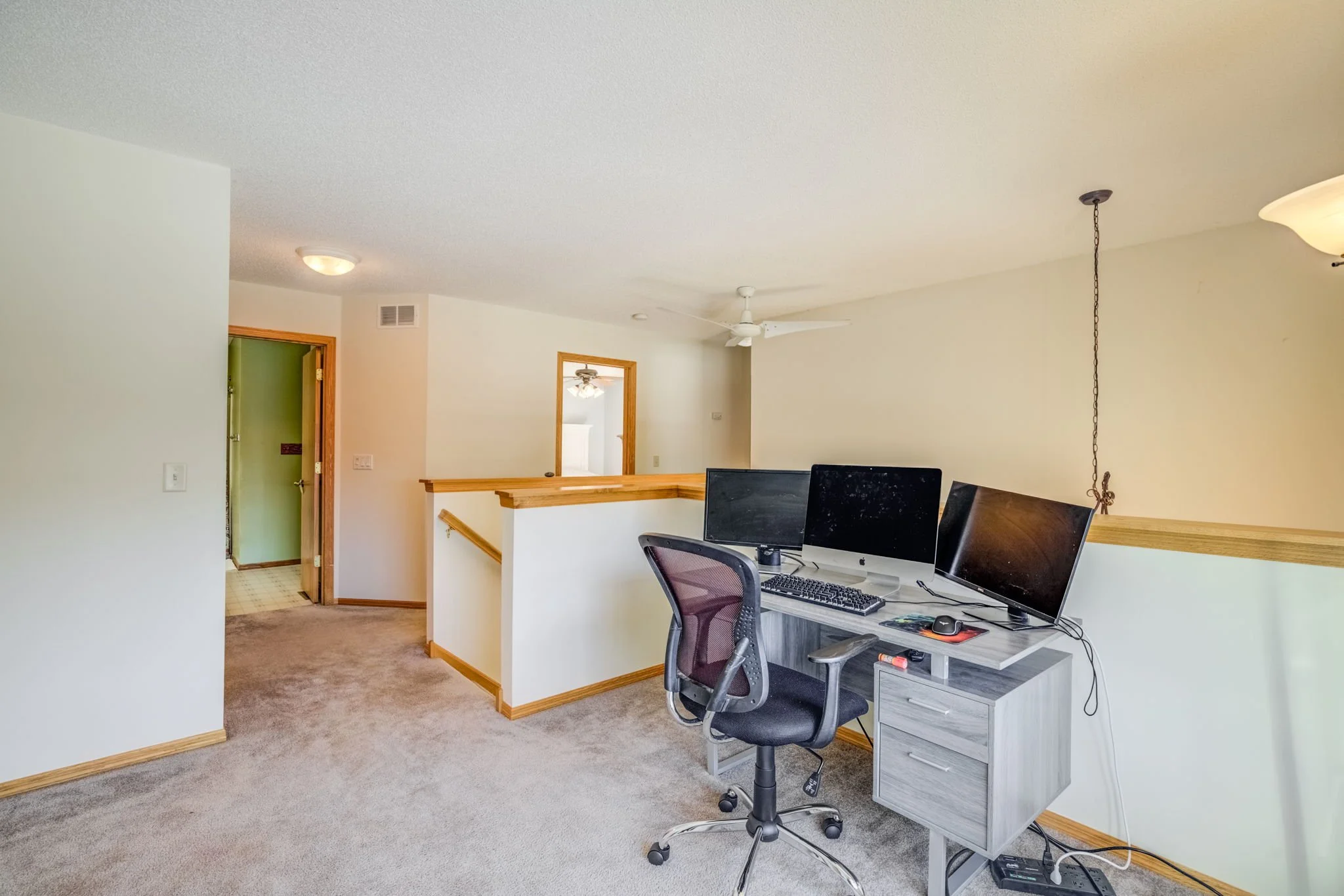 web_Upstairs Loft-B.jpg