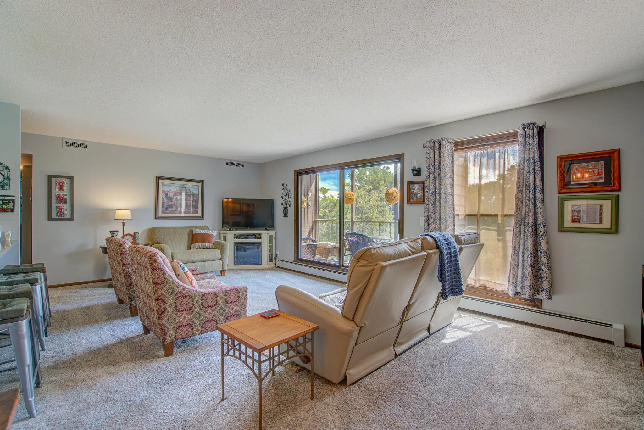 web_6 Living Room 3.jpg