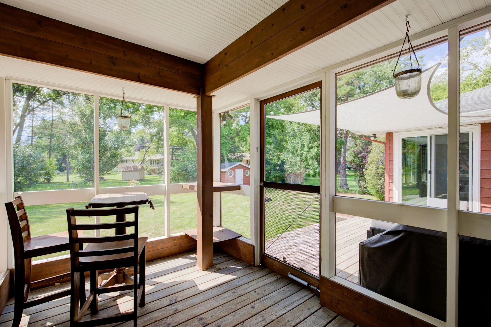 web_18 sunroom.jpg