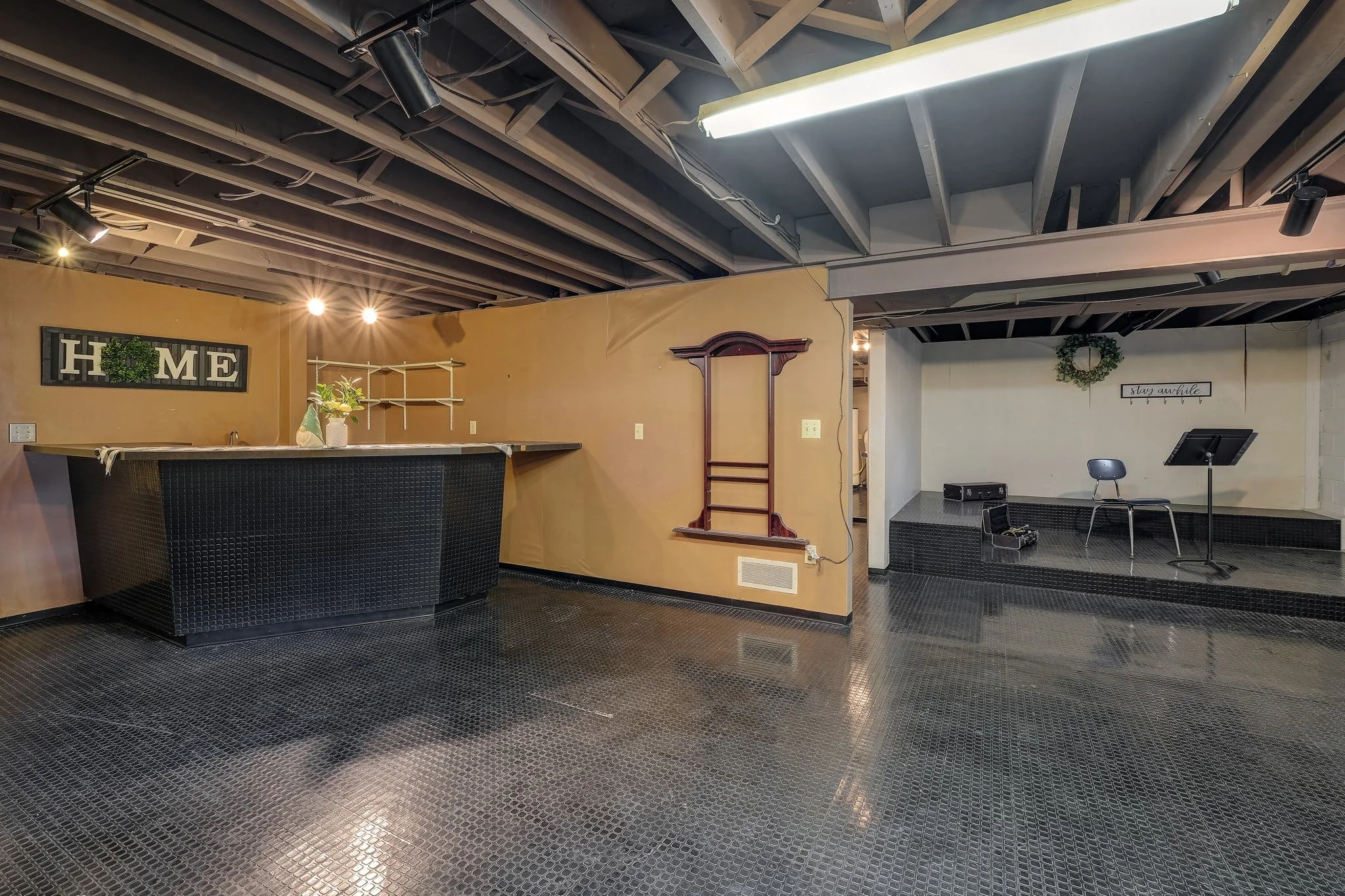 web_31 Family room.jpg