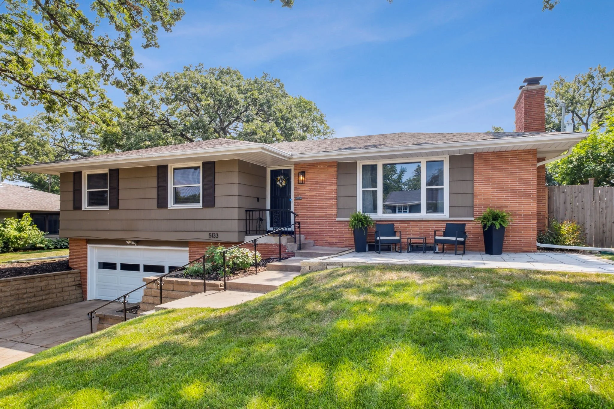 1-web-or-mls-01_Exterior (7).jpg