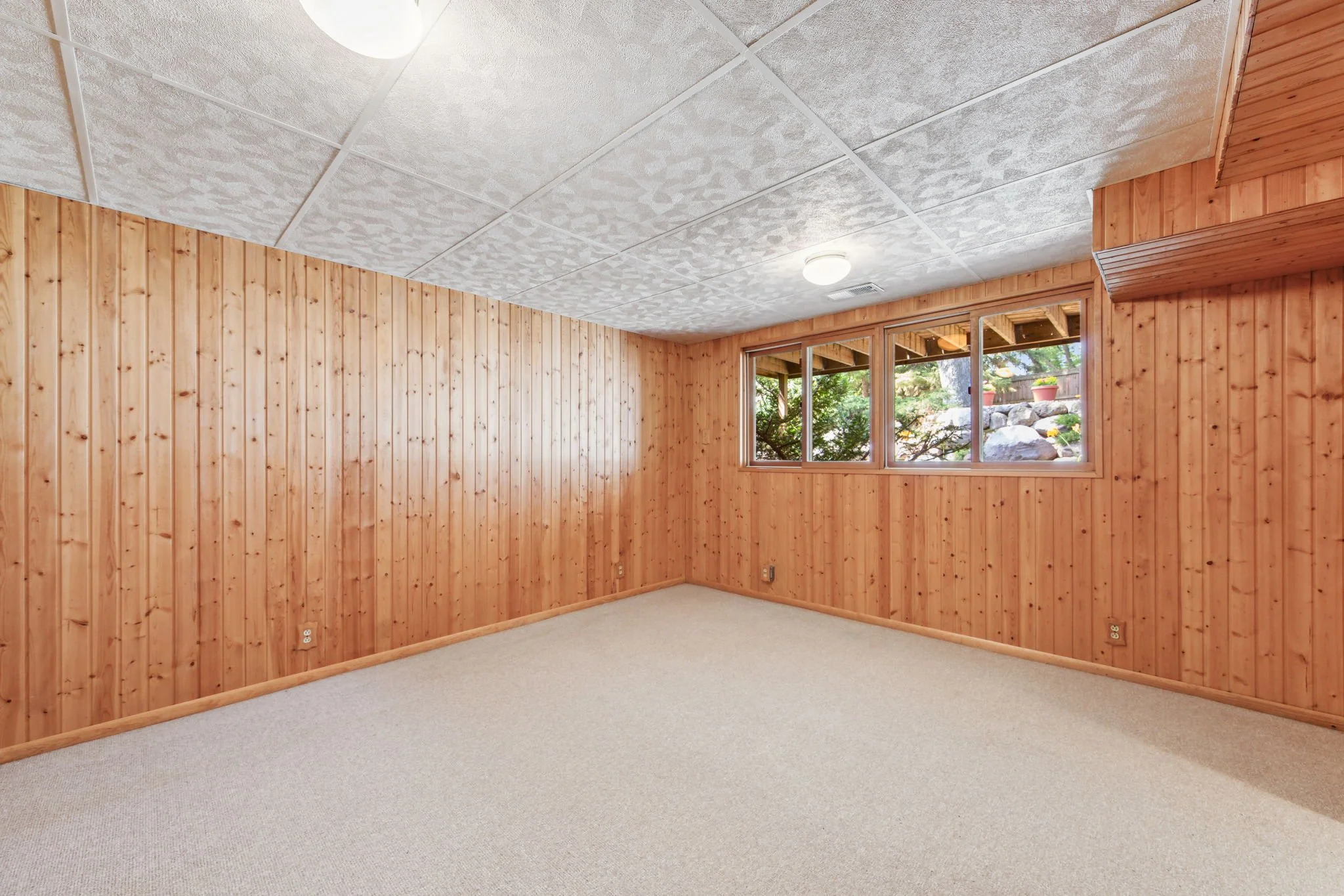 32-web-or-mls-29_Interior.jpg