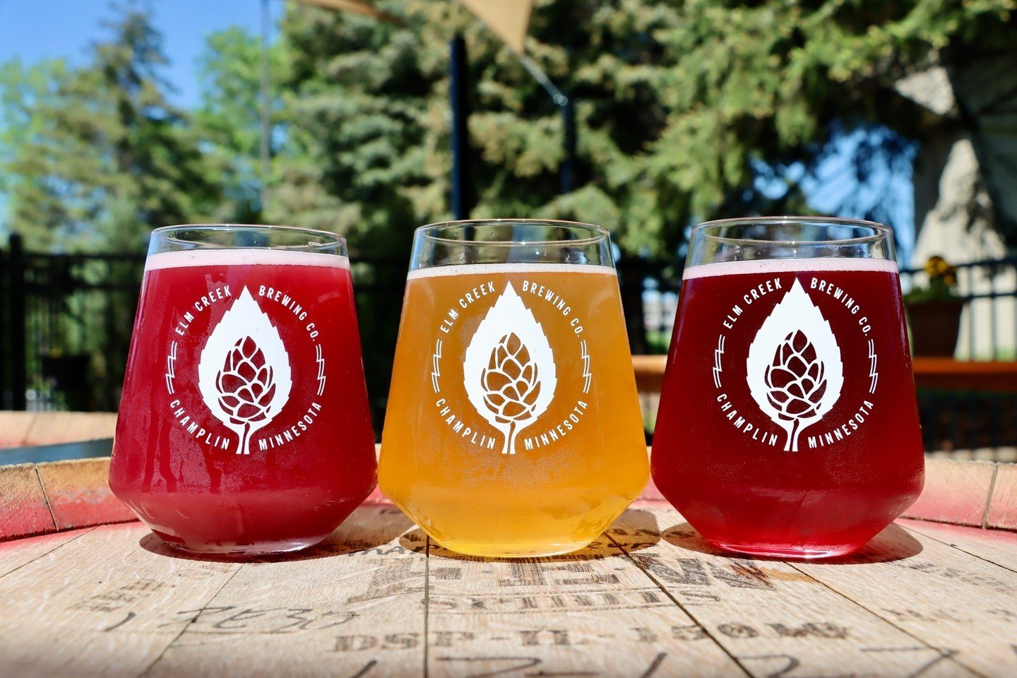 💎 It's a Rare Candy kind of day ⁠
⁠
Lucky for you, we've got THREE on tap right now:⁠
⁠
Blueberry + Raspberry⁠
Peach + Mango + Watermelon⁠
Watermelon + Lime + Hibiscus ⁠
⁠
🤩  Who's sipping the lineup this weekend?! ⁠
⁠
⁠
⁠
⁠
⁠
#elmcreekbrewing #mnc