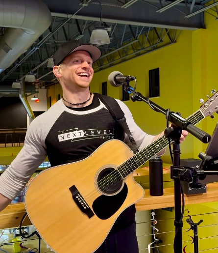 Live Music at Elm Creek Brewing: Rob Evans Music