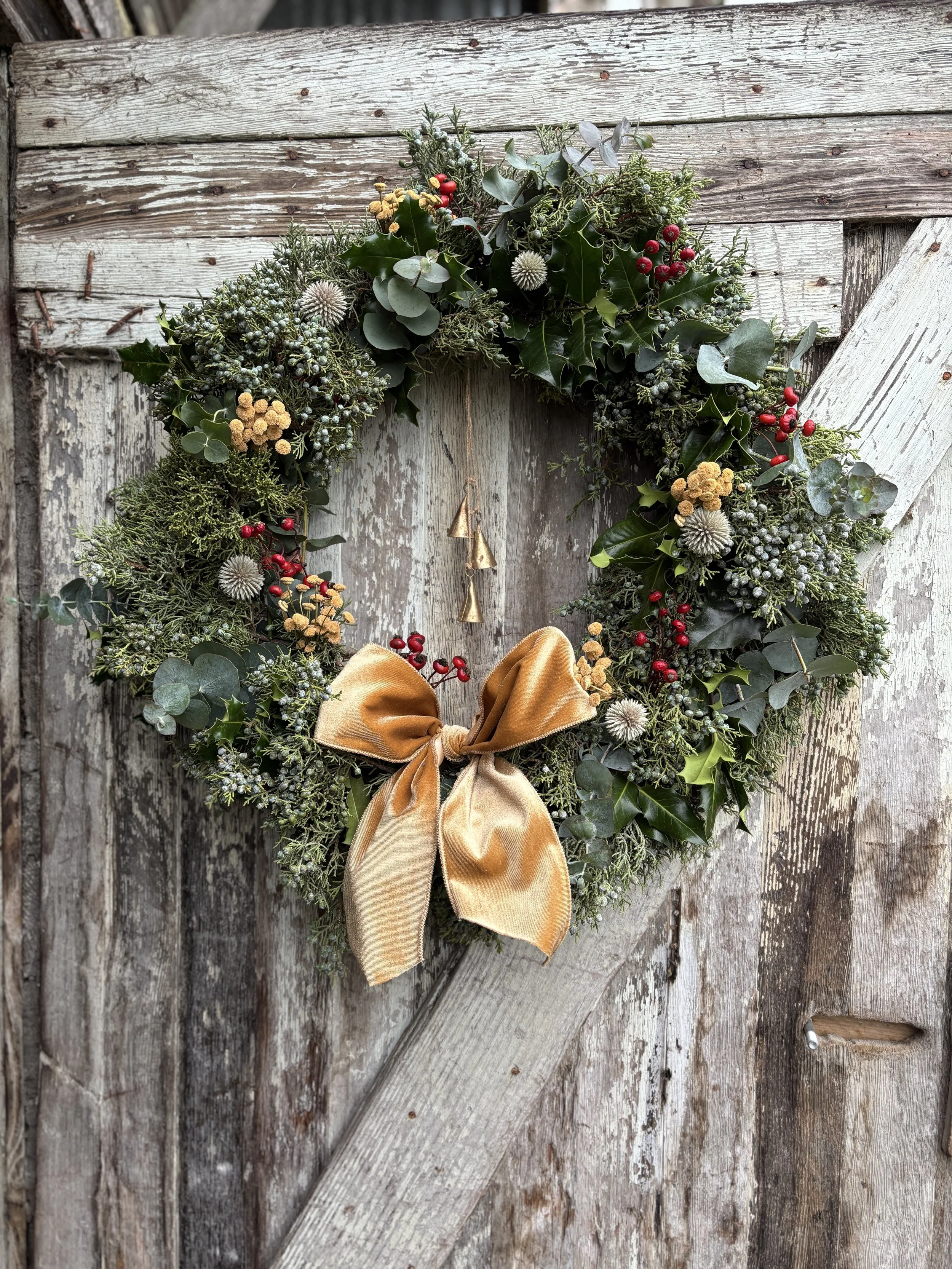 Winter Wreath - Golden Hour