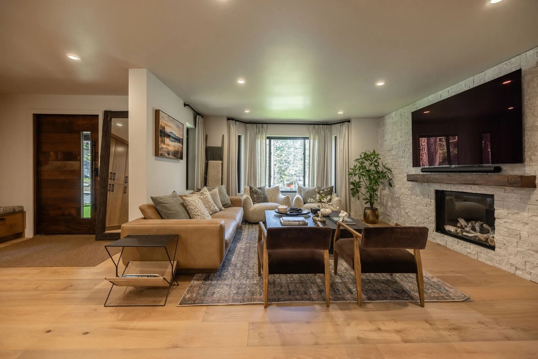 Lake Tahoe interior designer  Interior design Lake Tahoe  Full-service interior design Lake Tahoe  Tahoe new build interior design  Remodel interior design Tahoe  Luxury interior design Northern California  Interior decorator Lake Tahoe