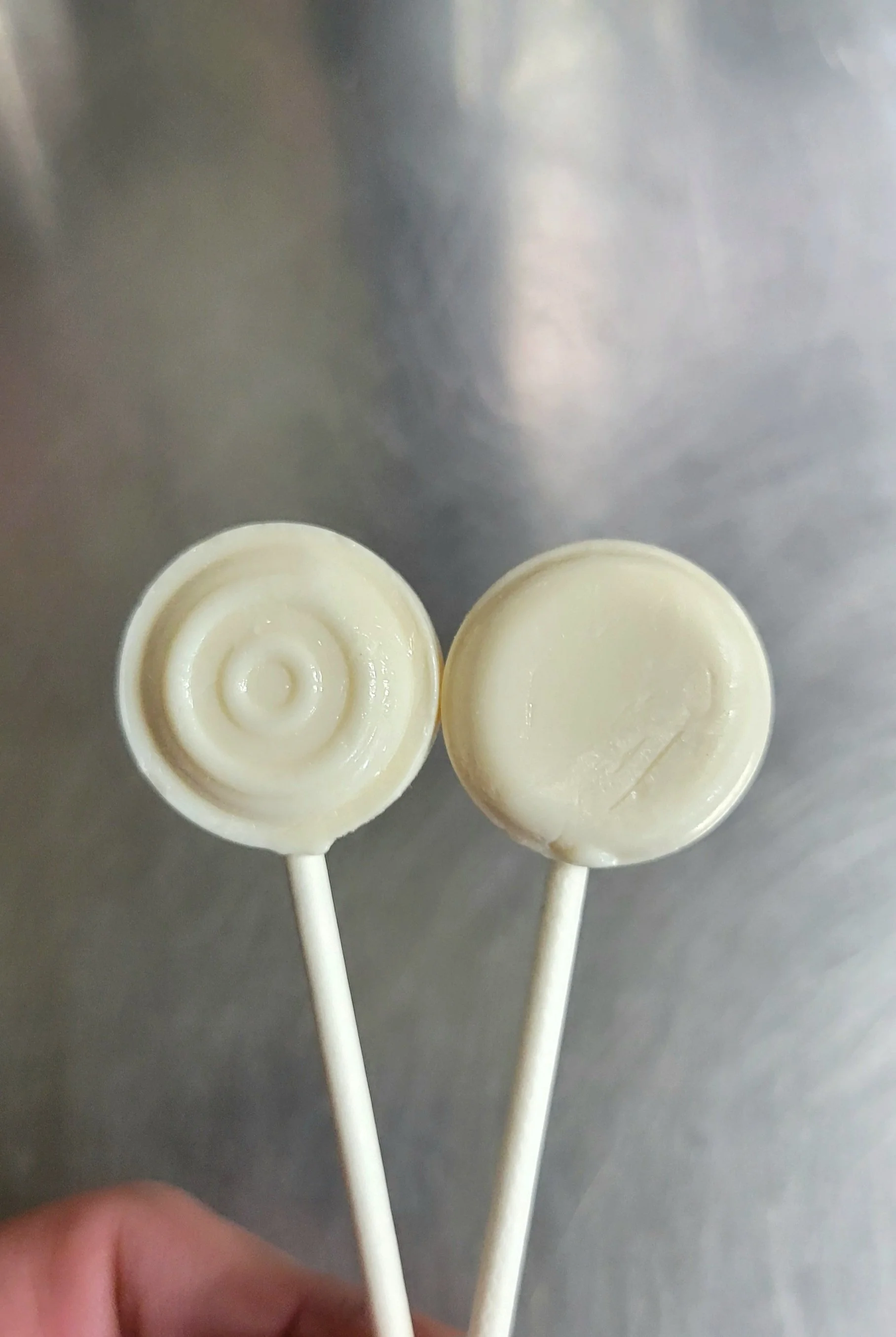 8pk Gentilly Cake T-Pops