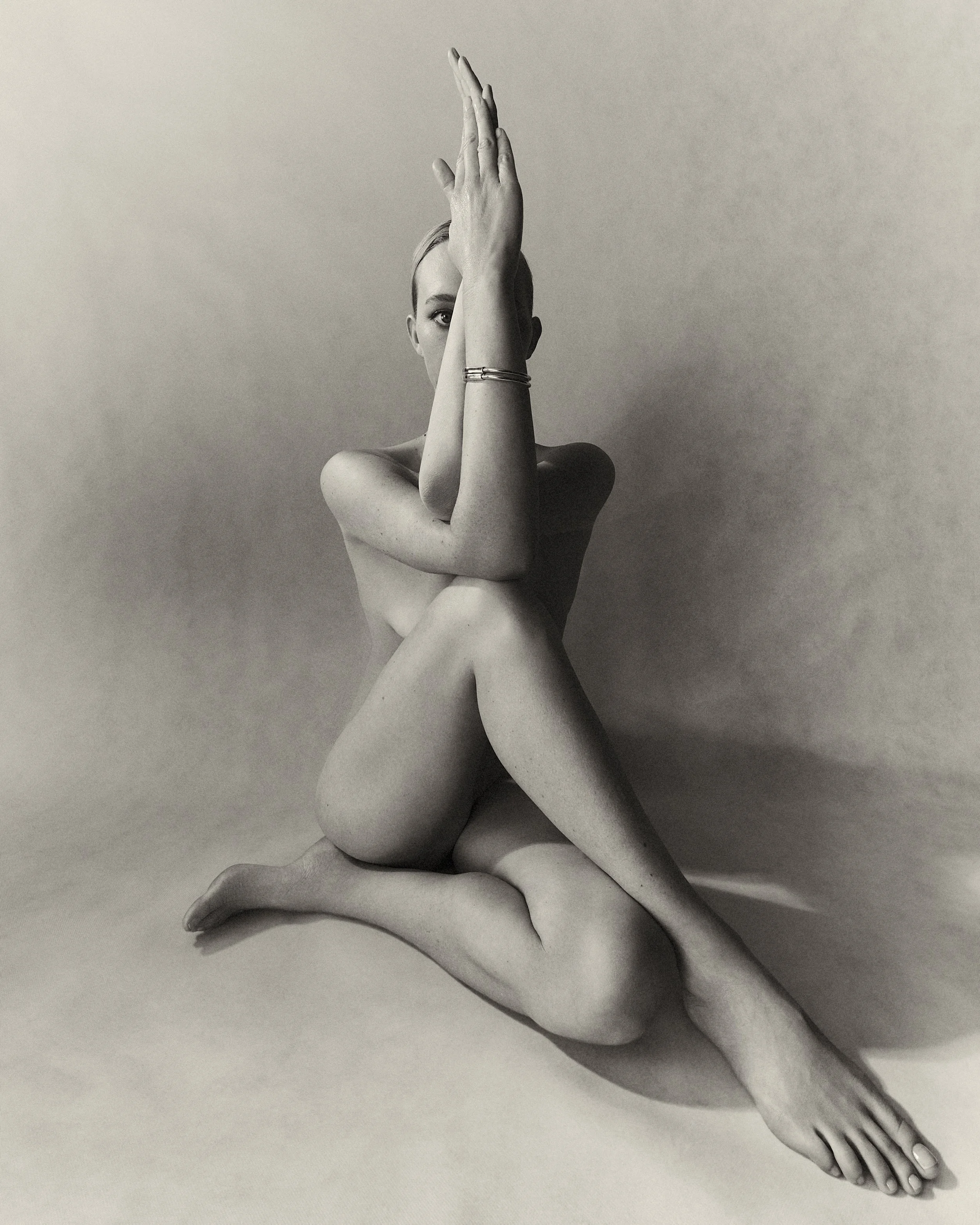 Harper's BAZAAR January 2024, The Body Issue