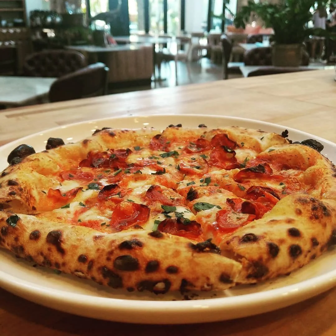 Suns back out and so is the pizza and wine menu, from 3-5pm. 
📸: @chefdanielgriffeth
